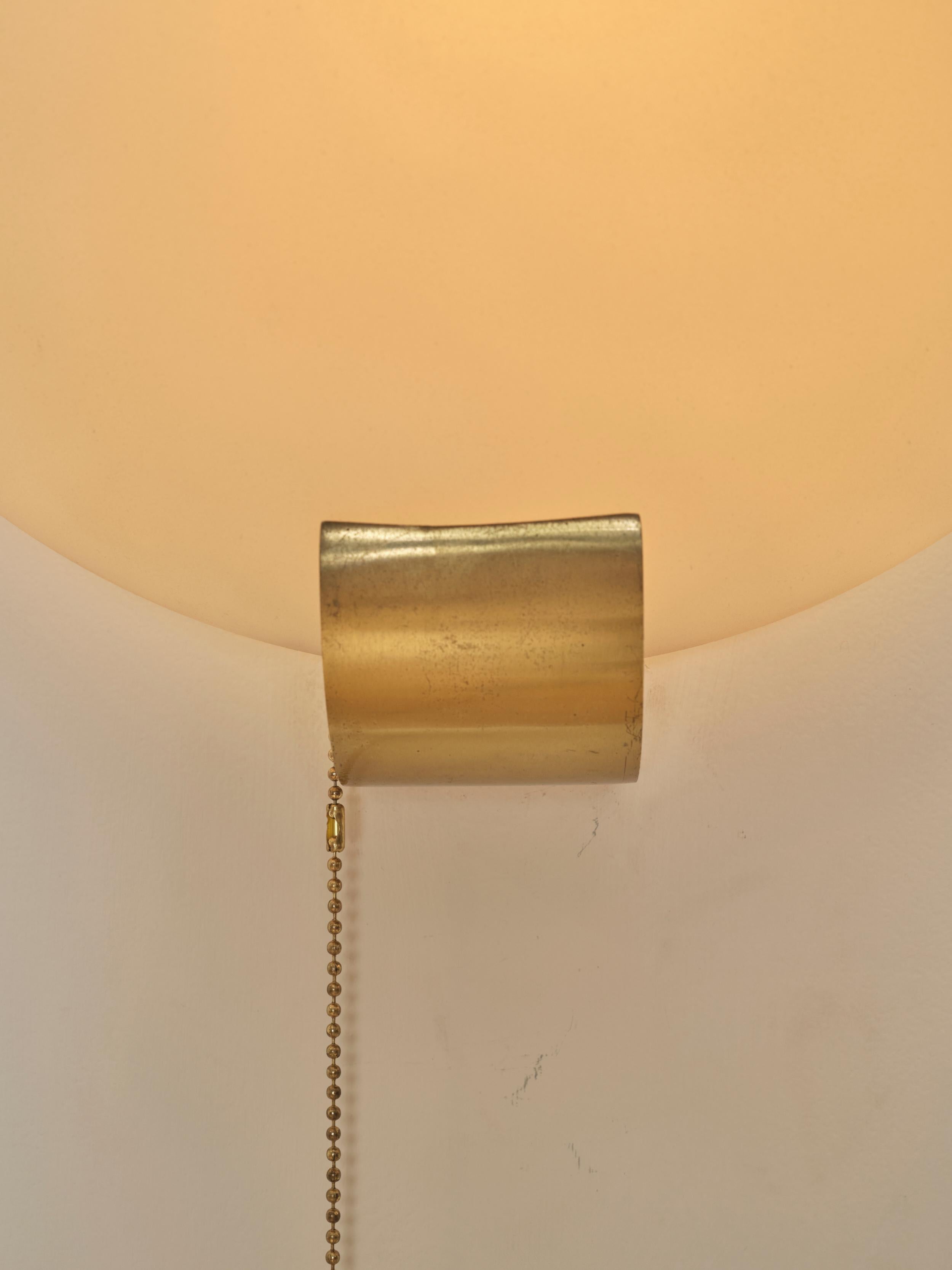 A Pair of Wall Sconces by Jean Perzel In Good Condition For Sale In Long Island City, NY