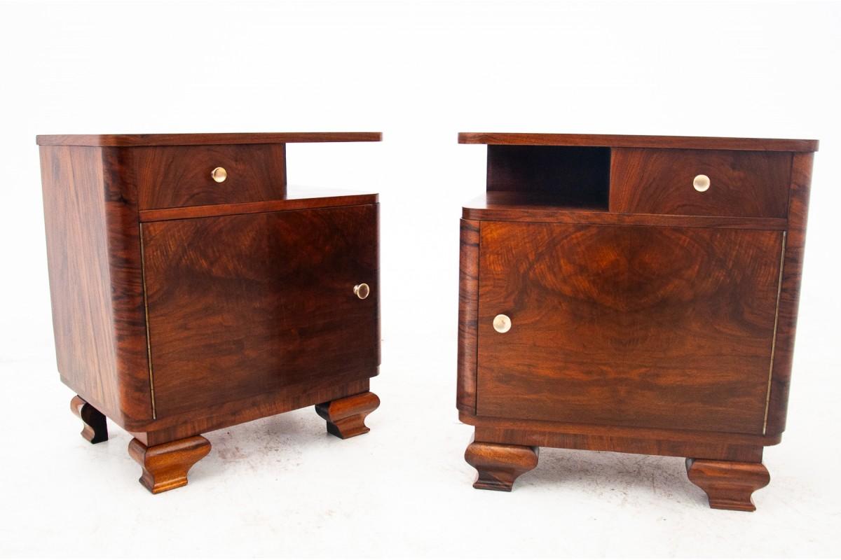 A pair of walnut bedside tables, Poland, 1950s. 8