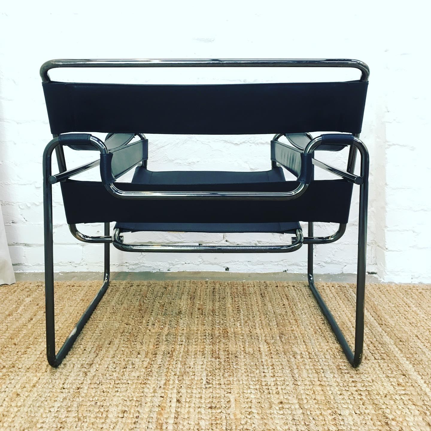 Pair of Wassily Chairs with Anodised Black Frames, Italy, 1980s 6
