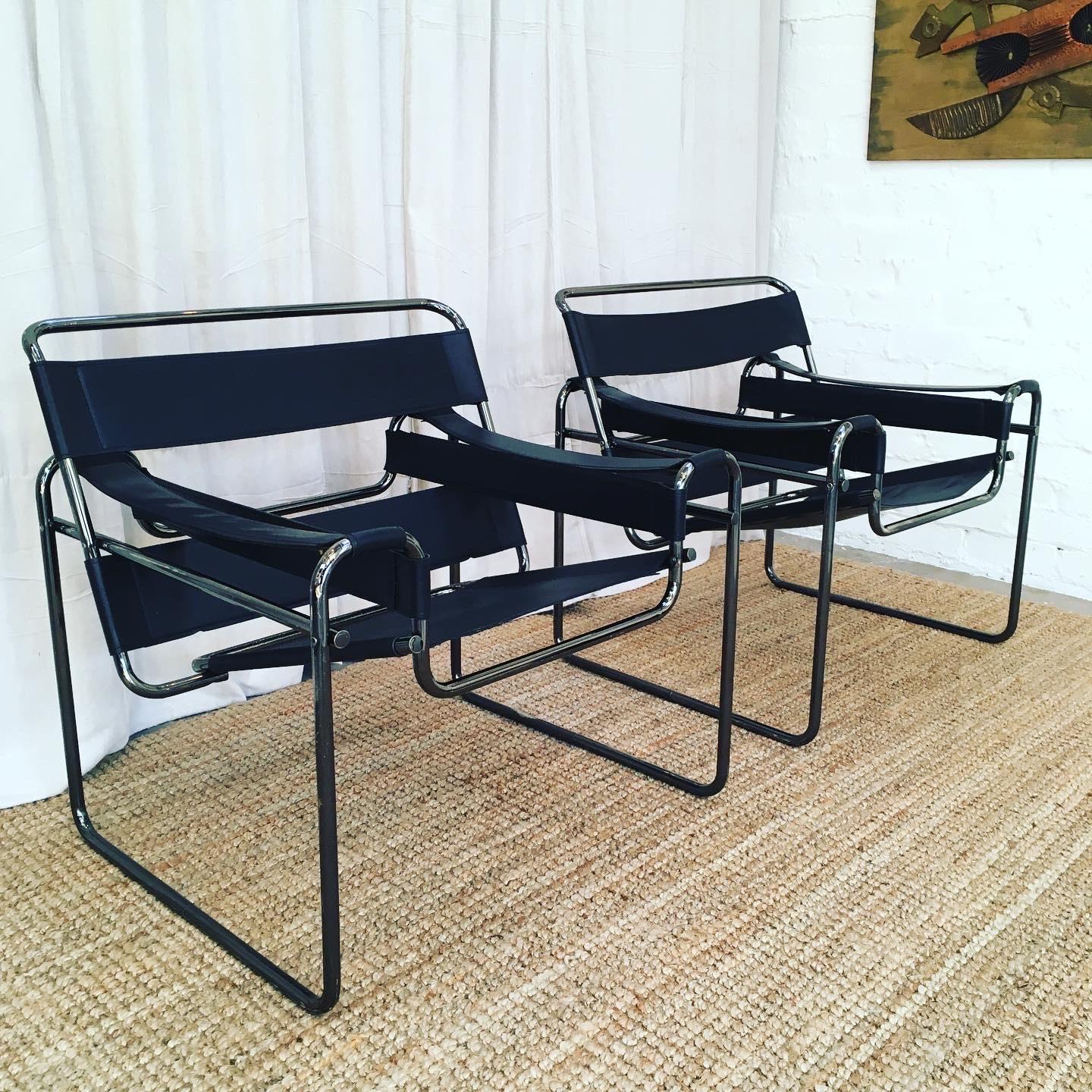 Pair of Wassily Chairs with Anodised Black Frames, Italy, 1980s 1