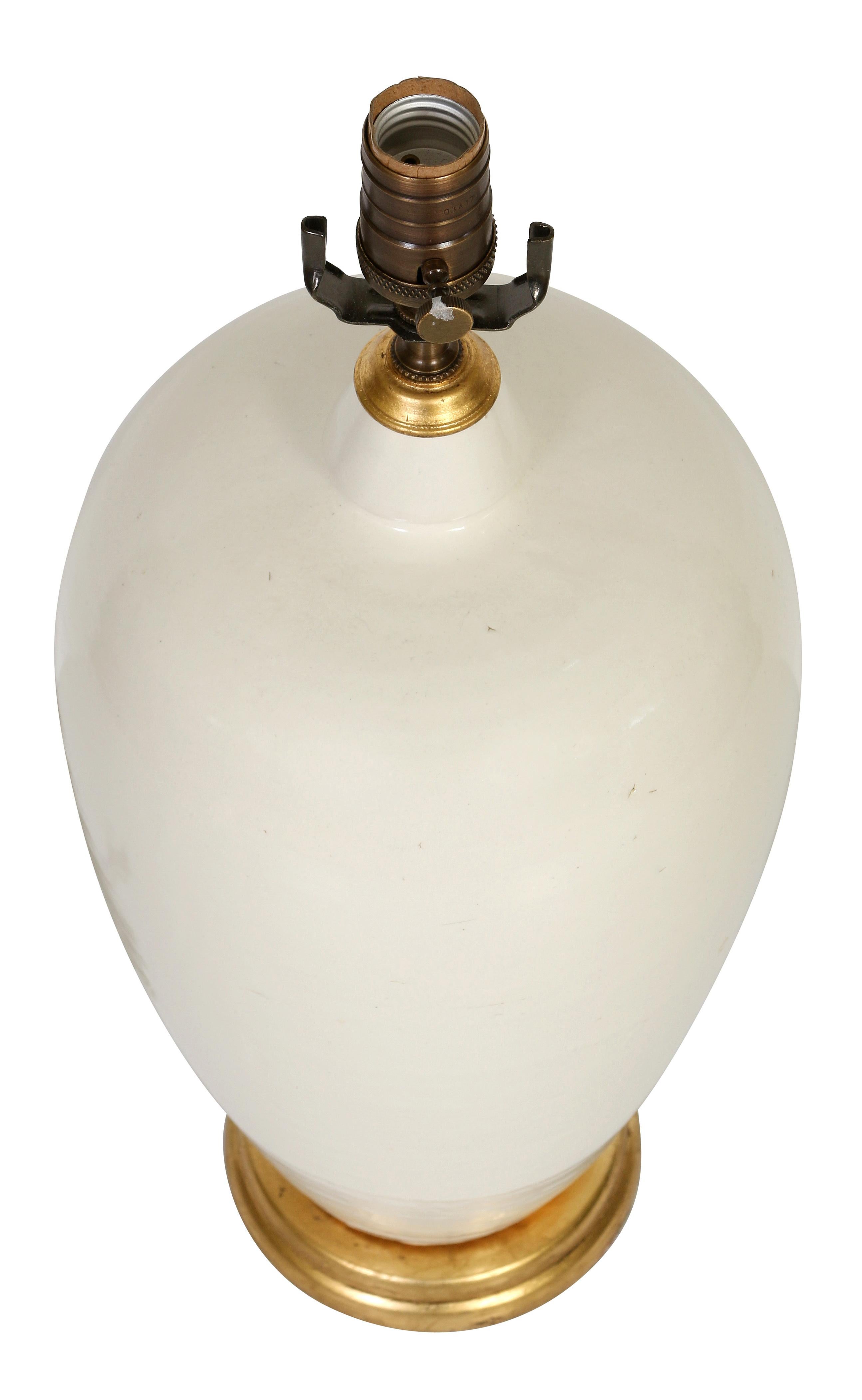 20th Century Pair of White Ceramic Lamps with Gold Base