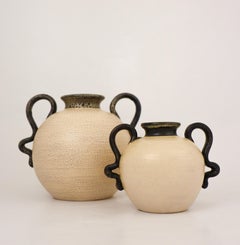 A pair of white vases with black handles Eva Jancke-Björk - Bo Fajans 1940s