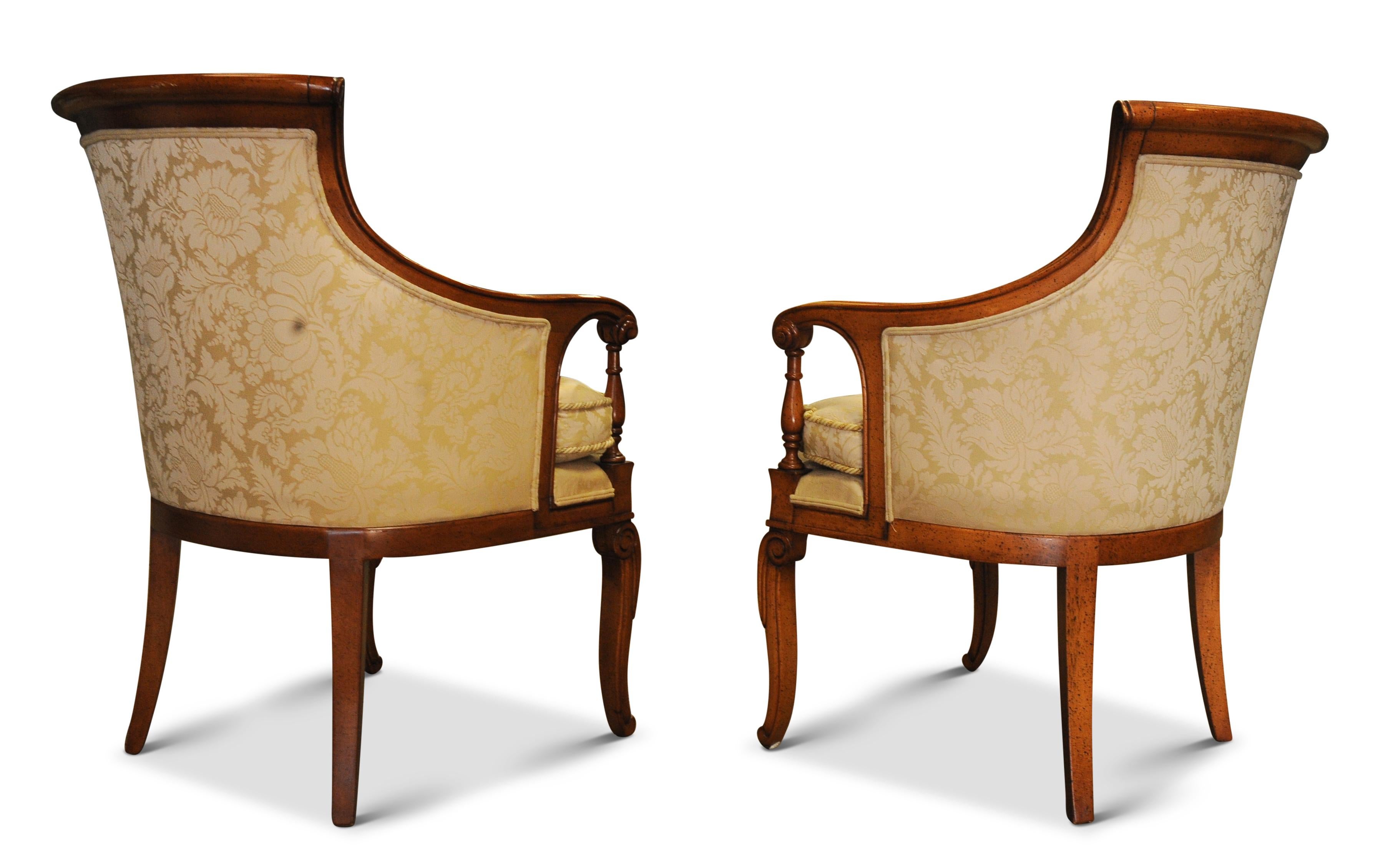 Elegant Pair of William IV Design Bergere Armchairs With Cream Damask Upholstery For Sale 2