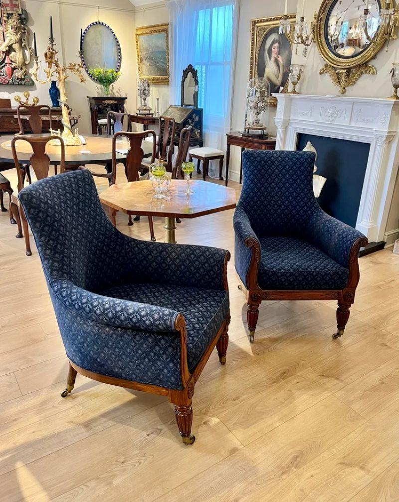 Ein Paar Bibliothekssessel aus William IV. Palisander, um 1830 im Angebot 1