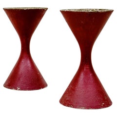 Vintage A pair of Willy Guhl planters. Switzerland 1960s