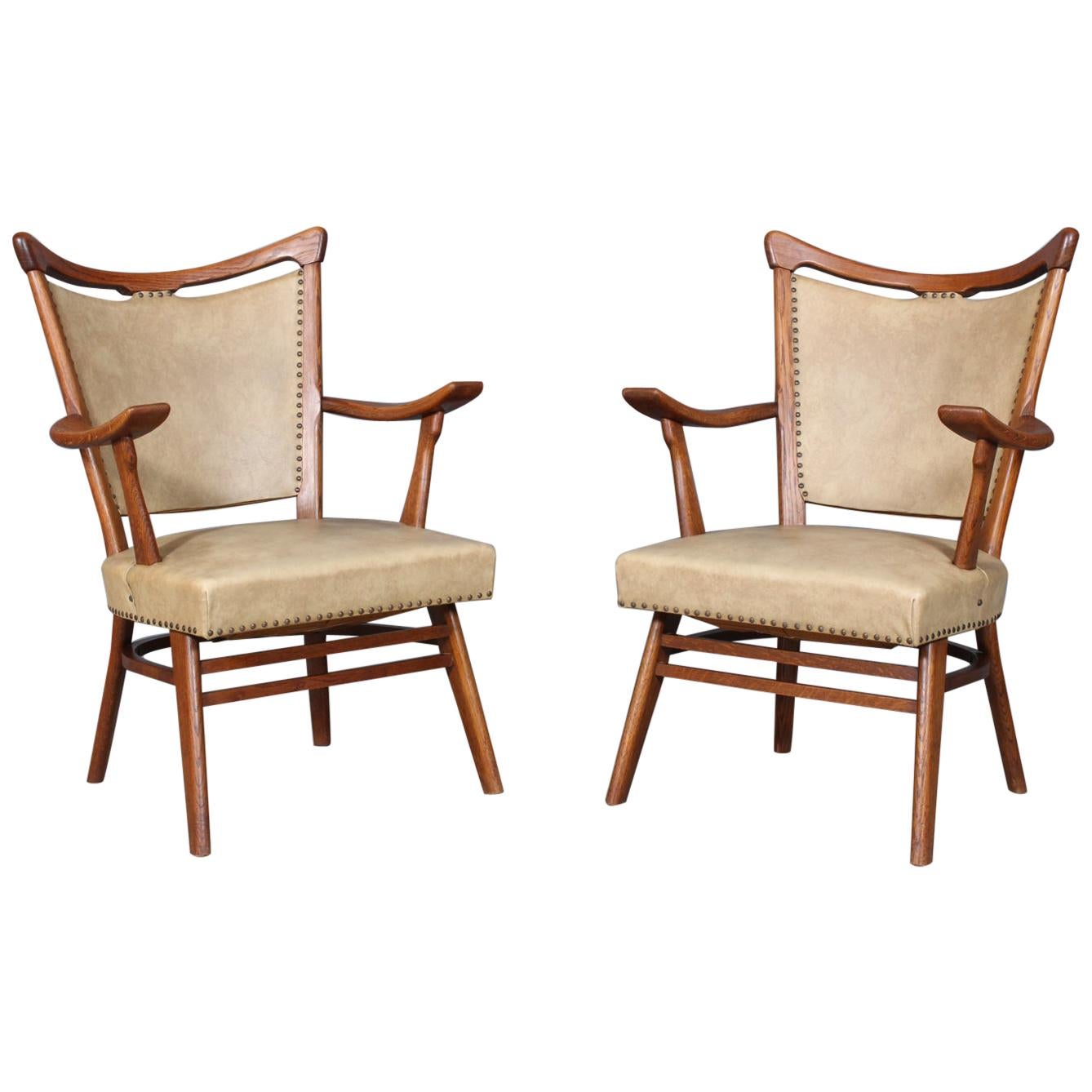 Pair of Windsor Armchairs in Oak and Skai, 1950s Scandinavia