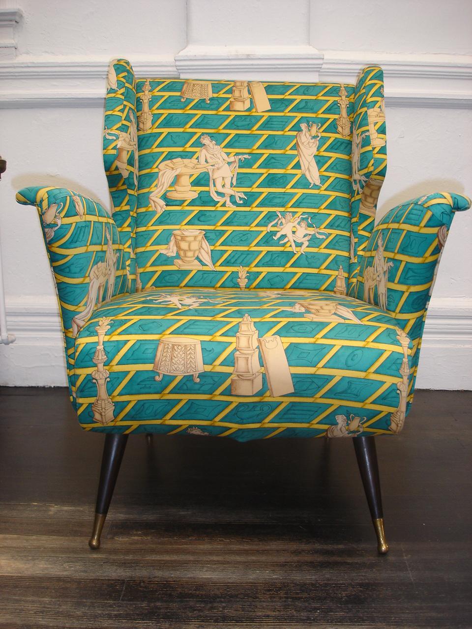 Mid-20th Century Pair of Wing Back Chairs in the Manner of Gio Ponti For Sale