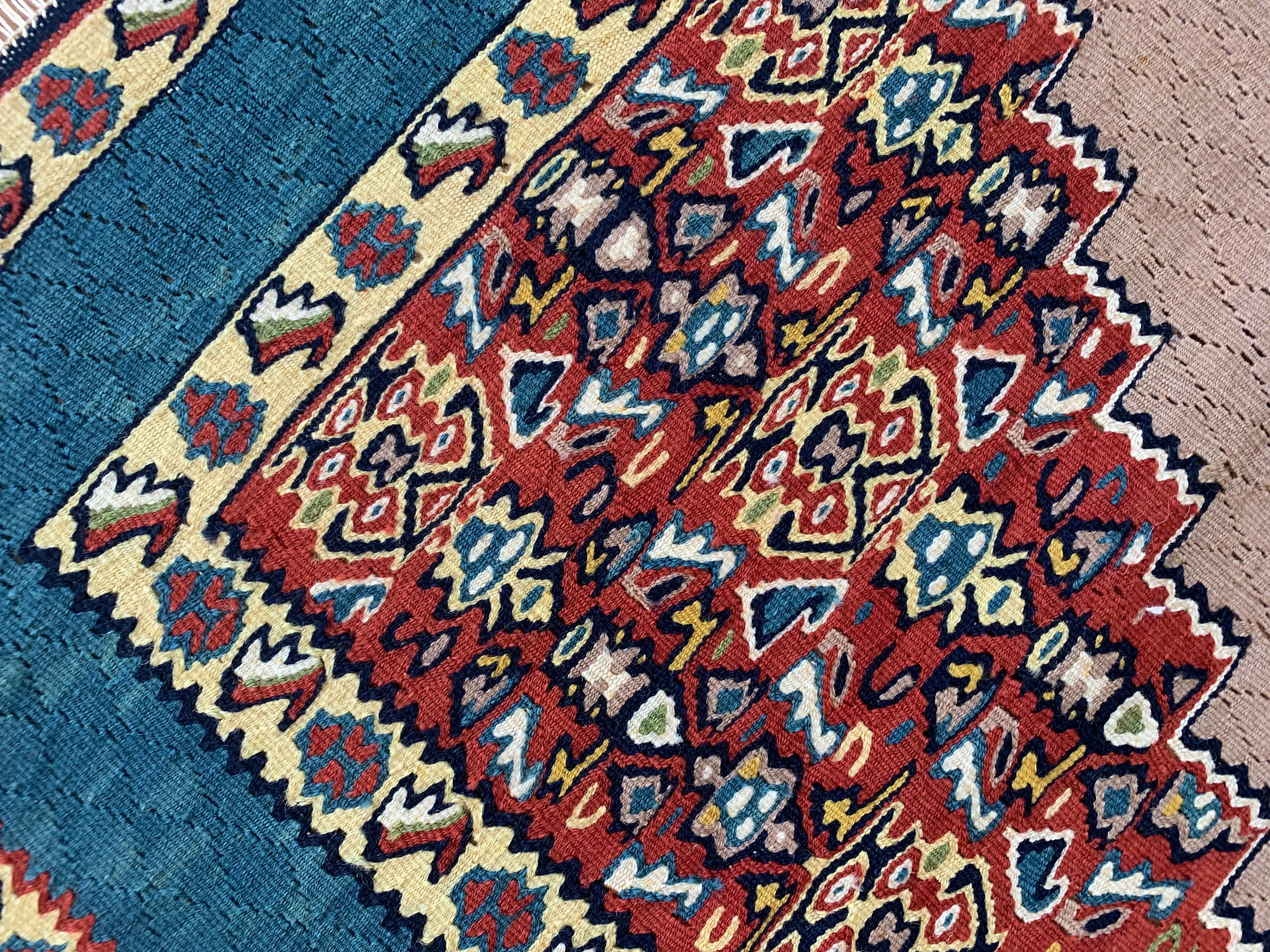 Teinture végétale Paire de tapis de table Kilims Kurdish en laine et soie tissés à la main à plat, fabriqués à la main en vente