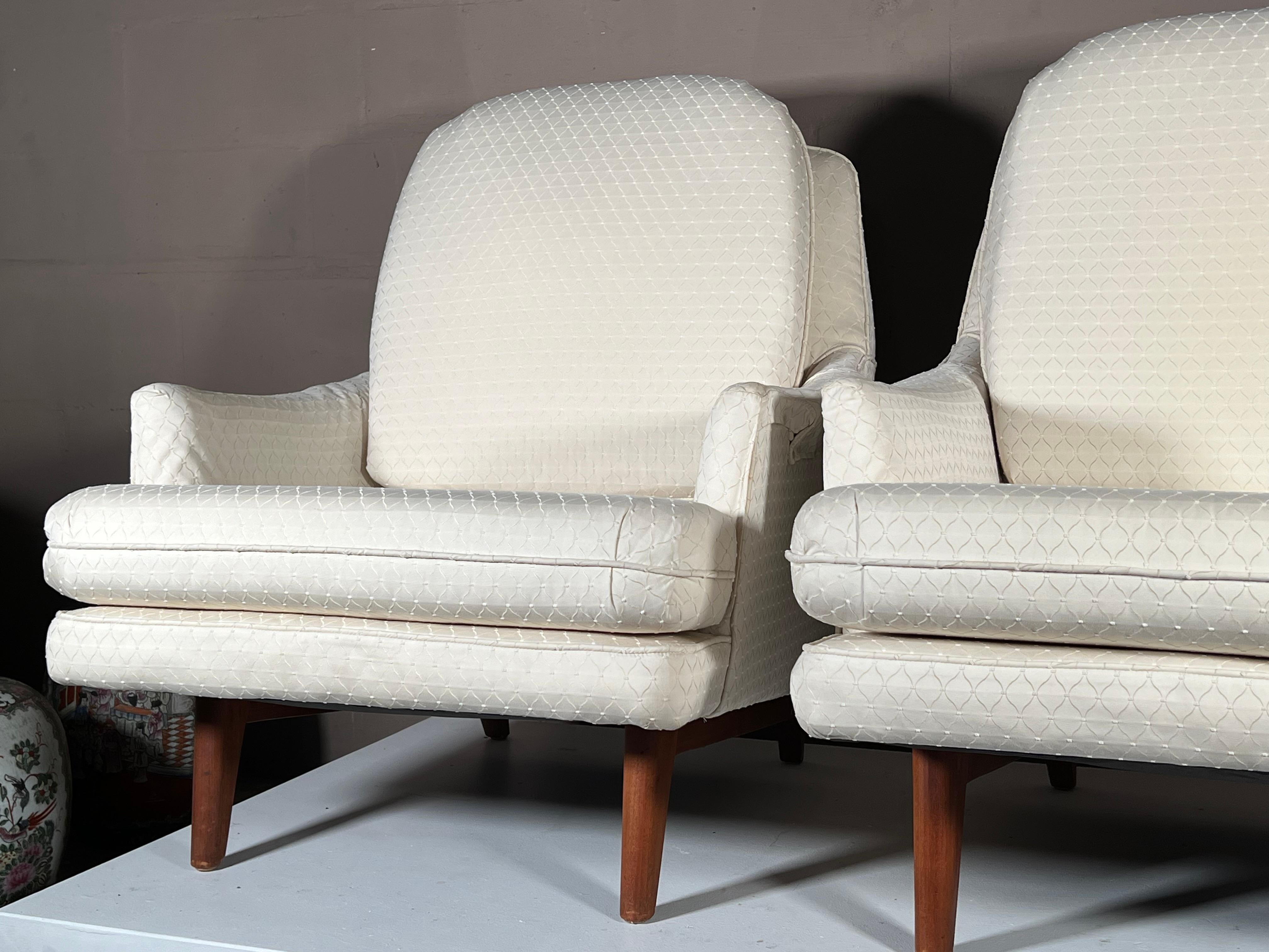 American A Pair Of Wormley Dunbar Chairs From The Janus Collection Ca' 1960's For Sale