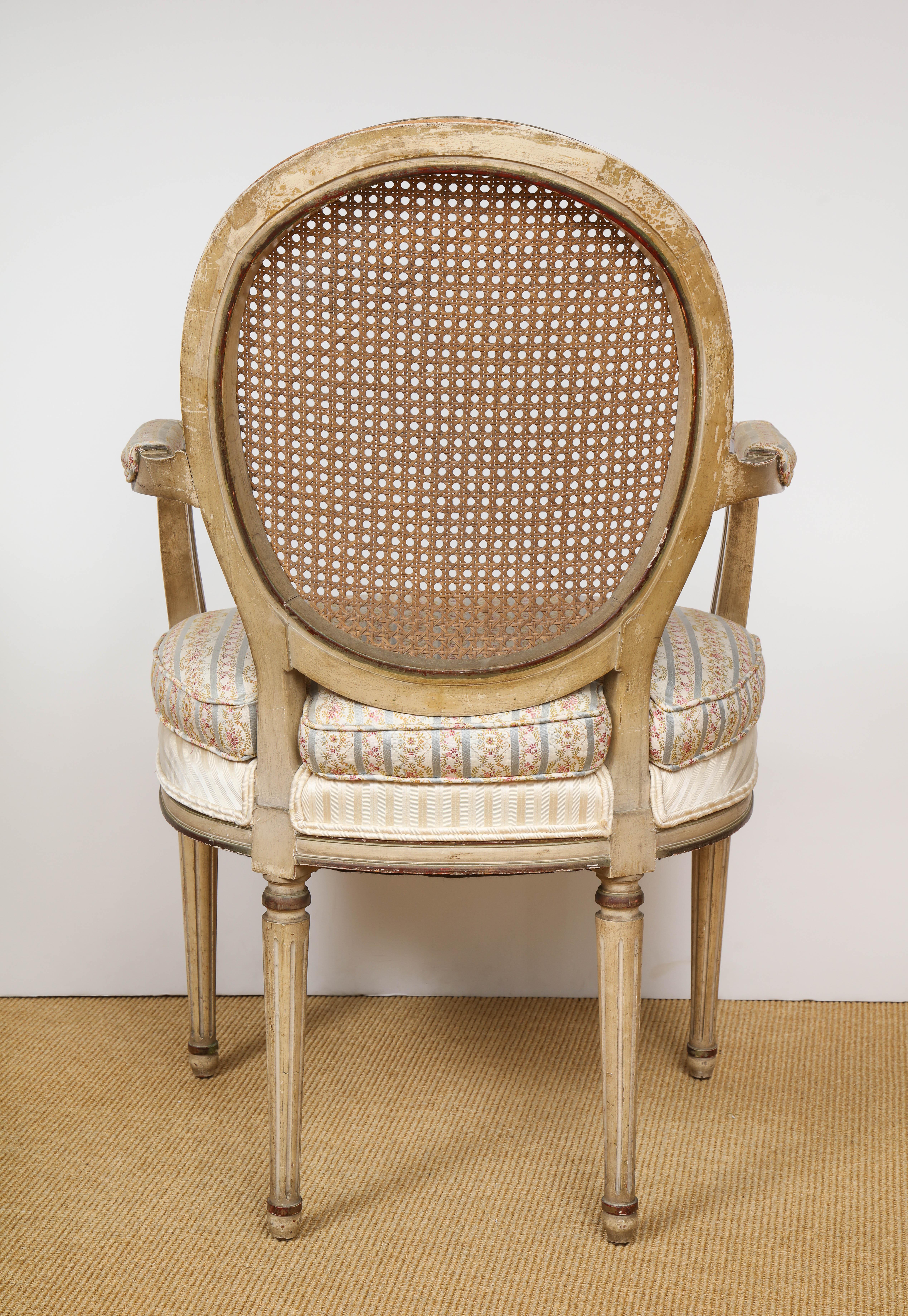 A Pair of XVI Arm Chairs In Fair Condition For Sale In New York, NY