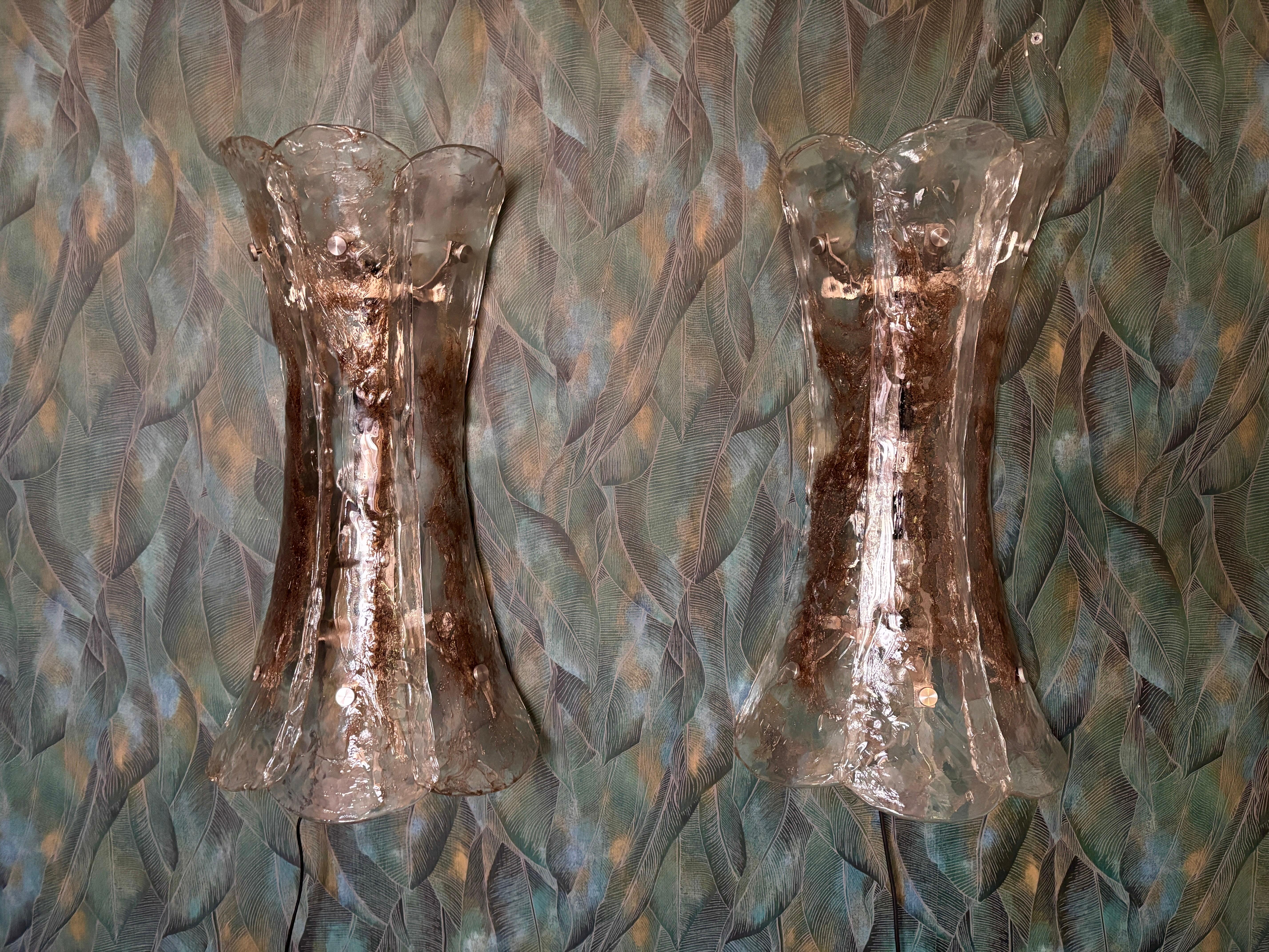 Un par de apliques XXL de Murano de Carlo Nason para Mazzega Moderno de mediados de siglo en venta