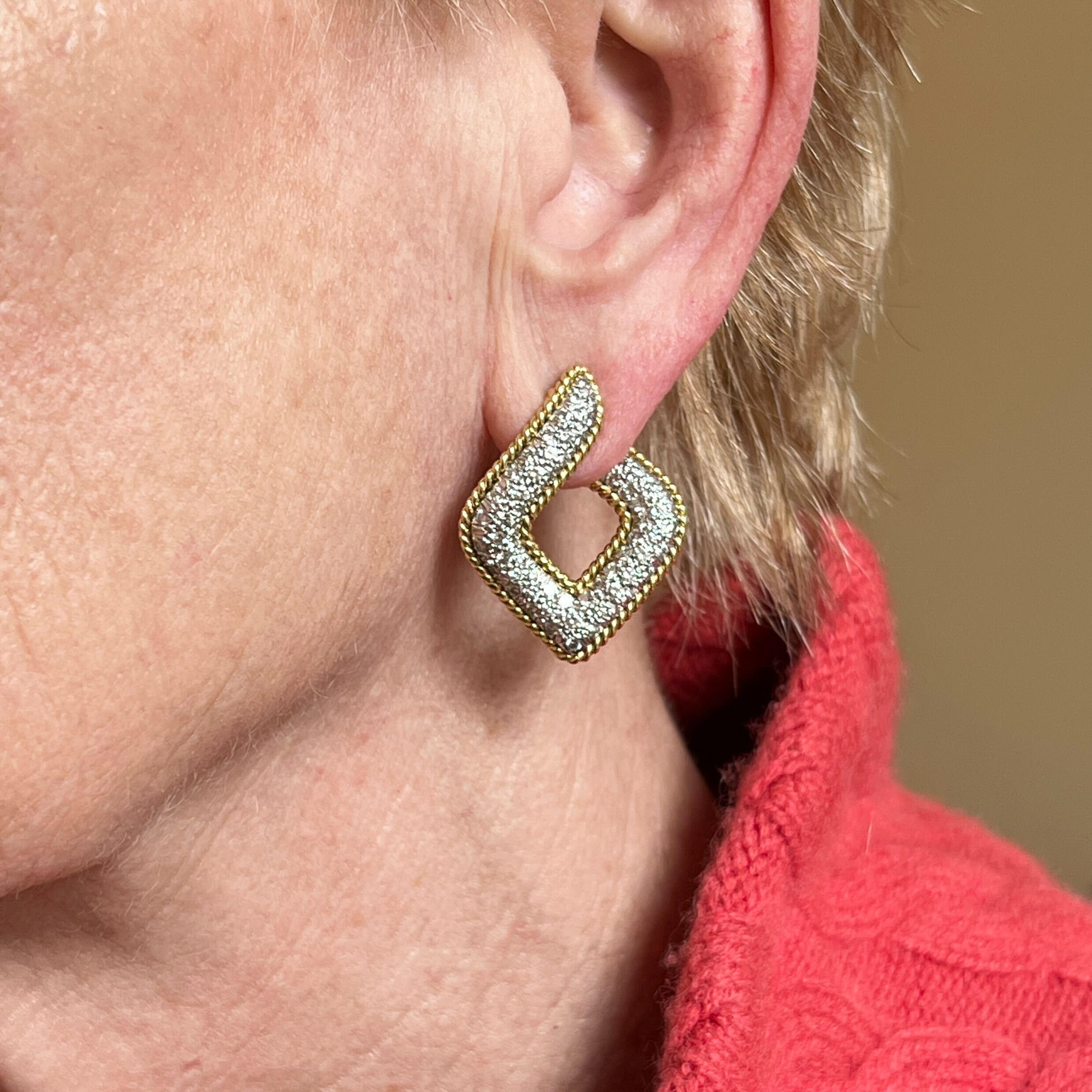 Pair of Yellow and White Gold and Diamond Earrings In Excellent Condition In New York, NY