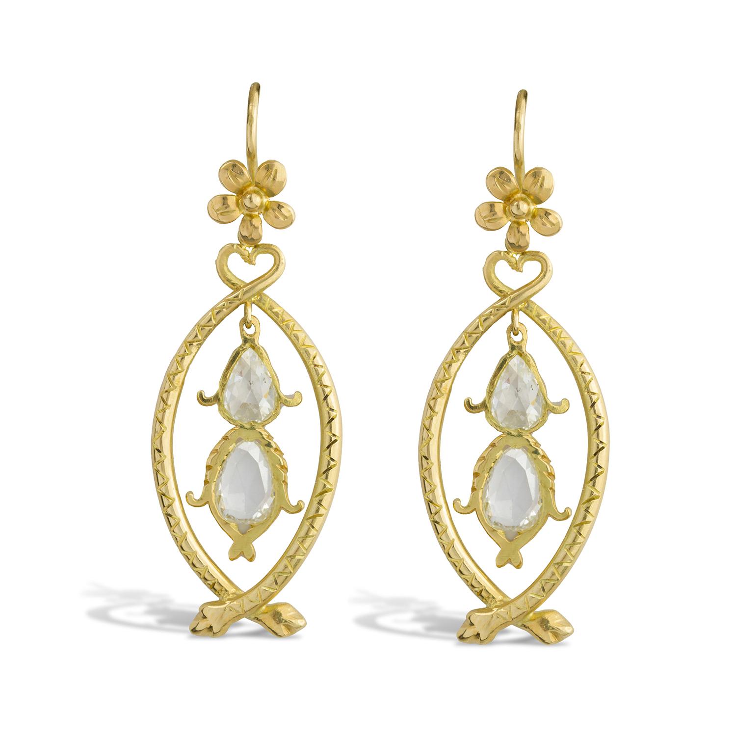 Modern A Pair Of Yellow Gold And Diamond-set Serpent Earrings For Sale