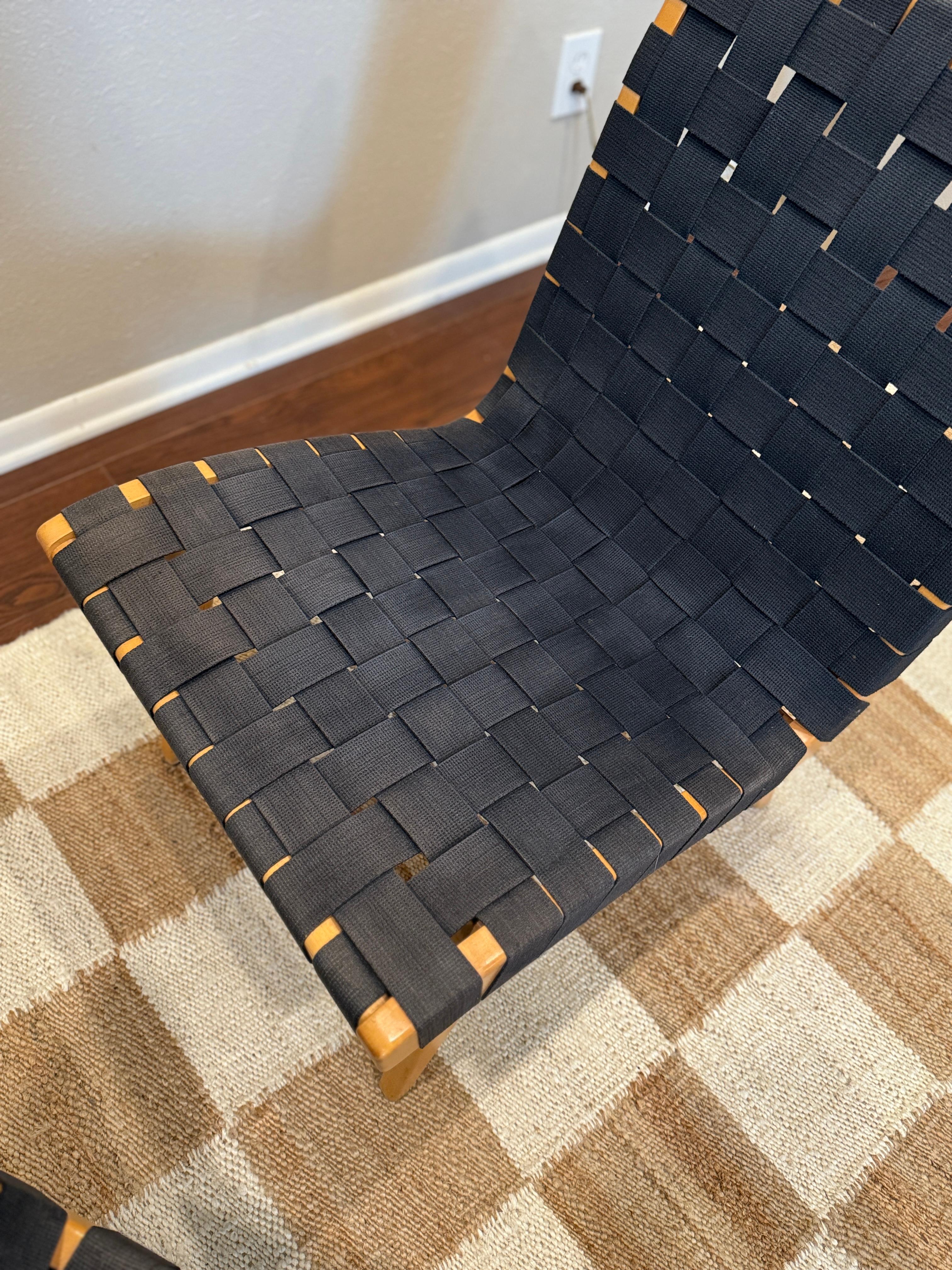 XXIe siècle et contemporain Une paire de chaises longues modèle 654 de Jens Risom, conçues dans les années 1940 pour Knoll en vente