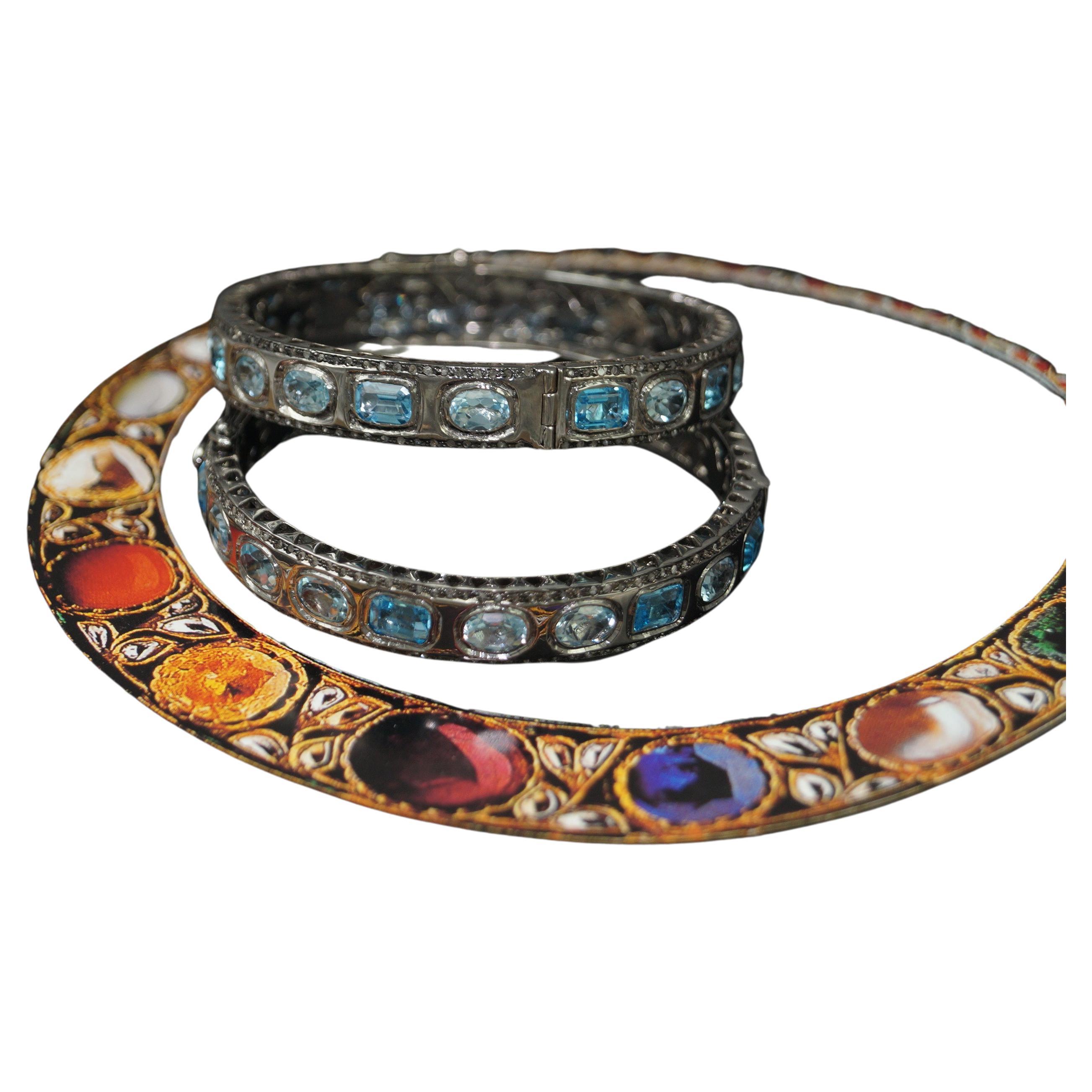 Ein Paar Retro-Armband aus oxidiertem Sterlingsilber mit blauem Topas und Diamanten im Retro-Stil (Rosenschliff) im Angebot