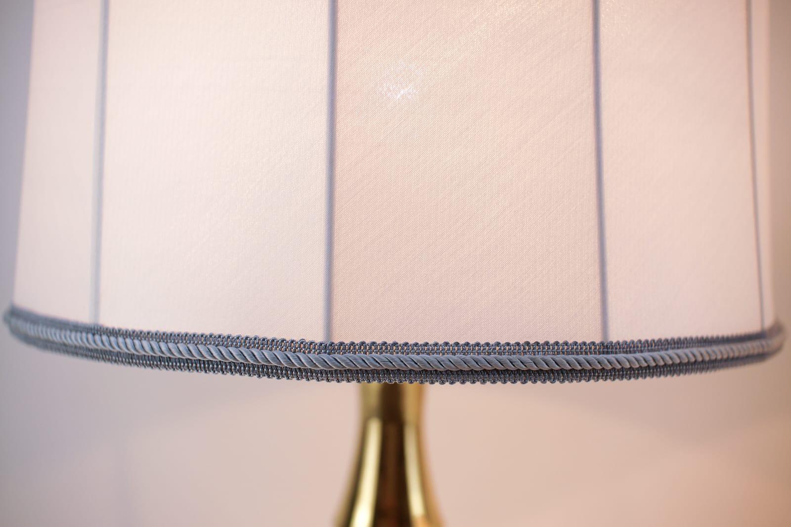 Milieu du XXe siècle Paire de lampes de table très élégantes de style mi-siècle moderne, années 1960 en vente