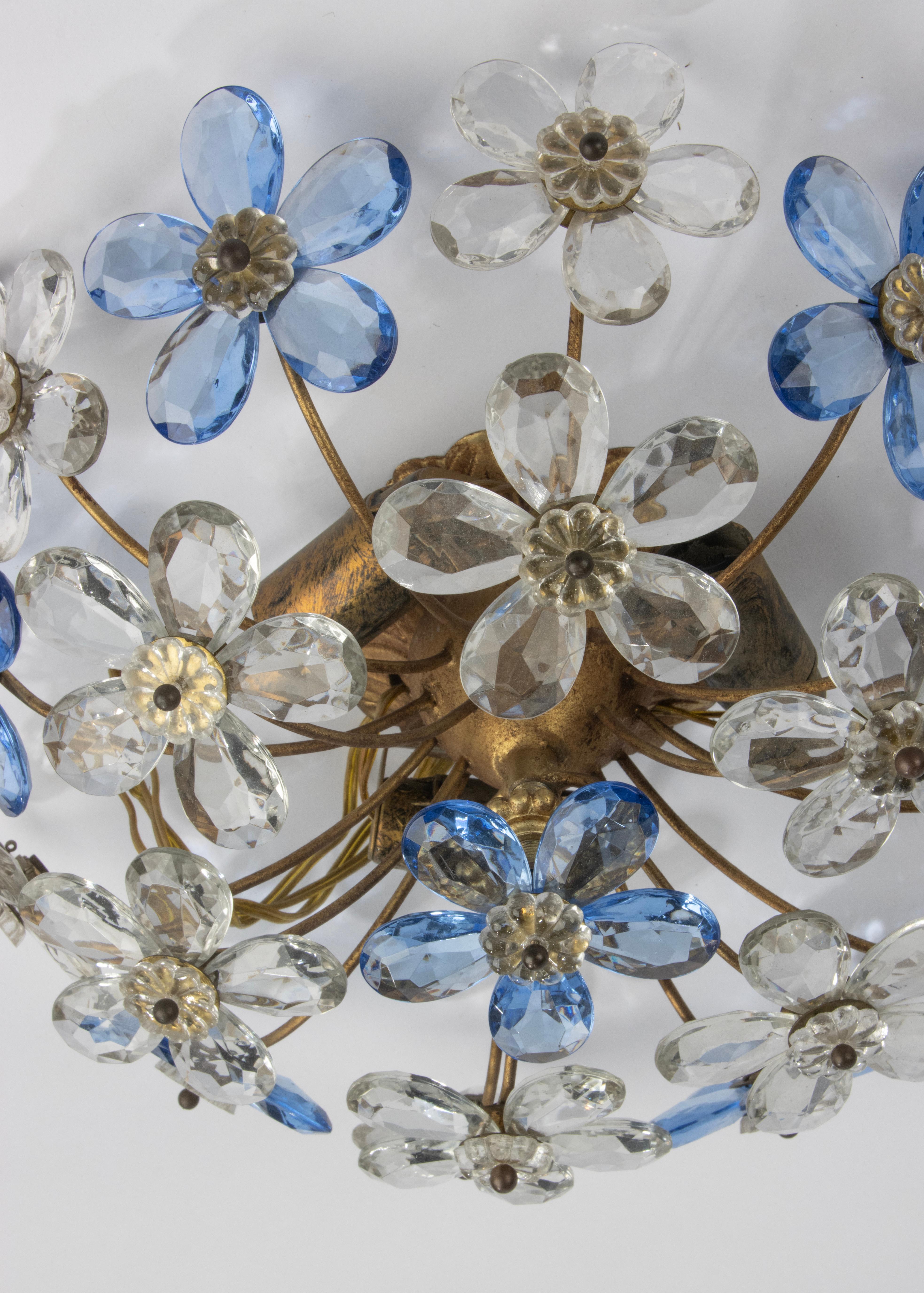 Ein Paar Vintage Crystal Flower Ceiling Lights - Italien - Blaues und klares Kristall (Moderne der Mitte des Jahrhunderts)