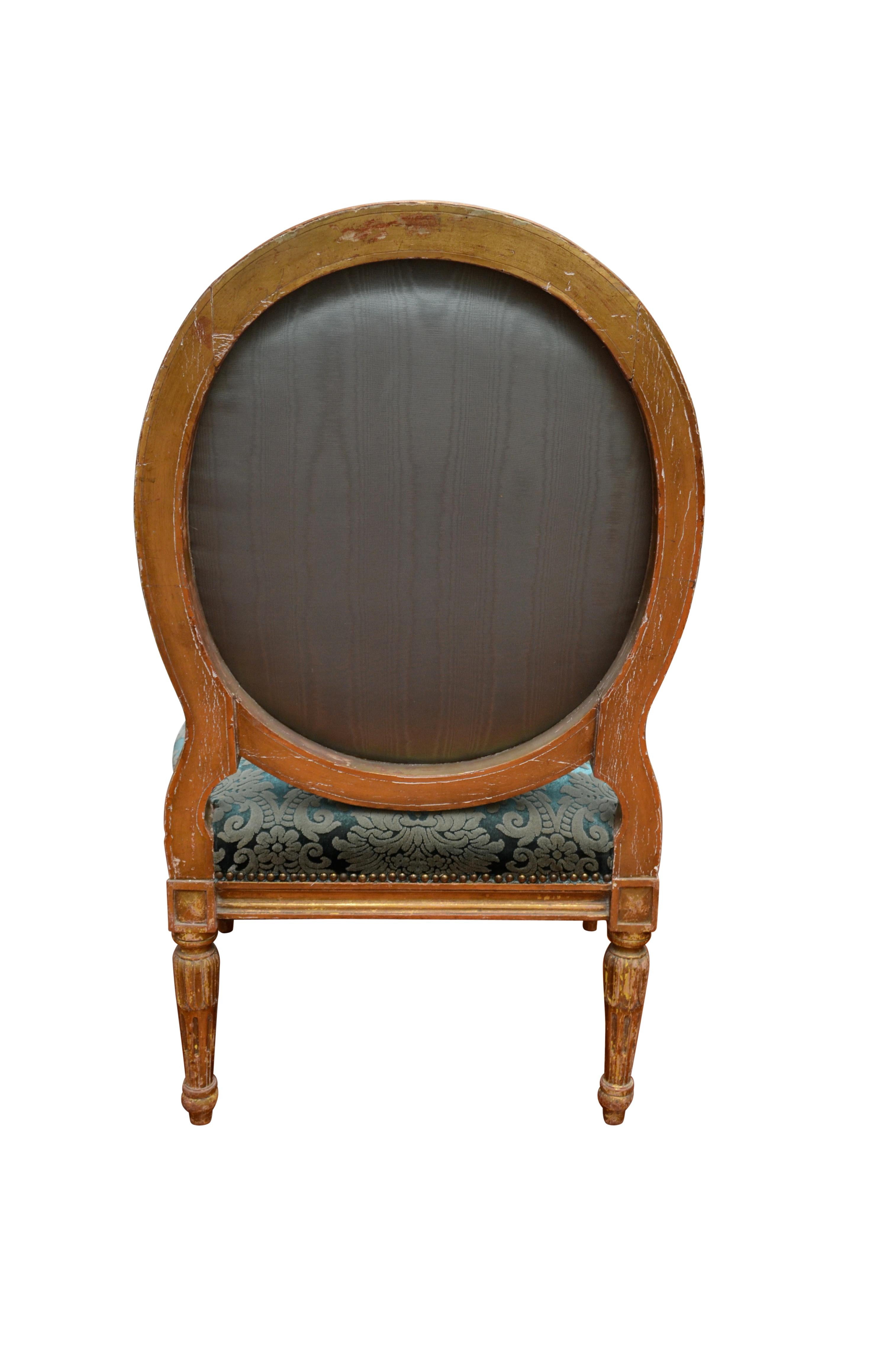 A Palatial Scale 19th Century Louis XVI Style Giltwood Salon Set For Sale 2
