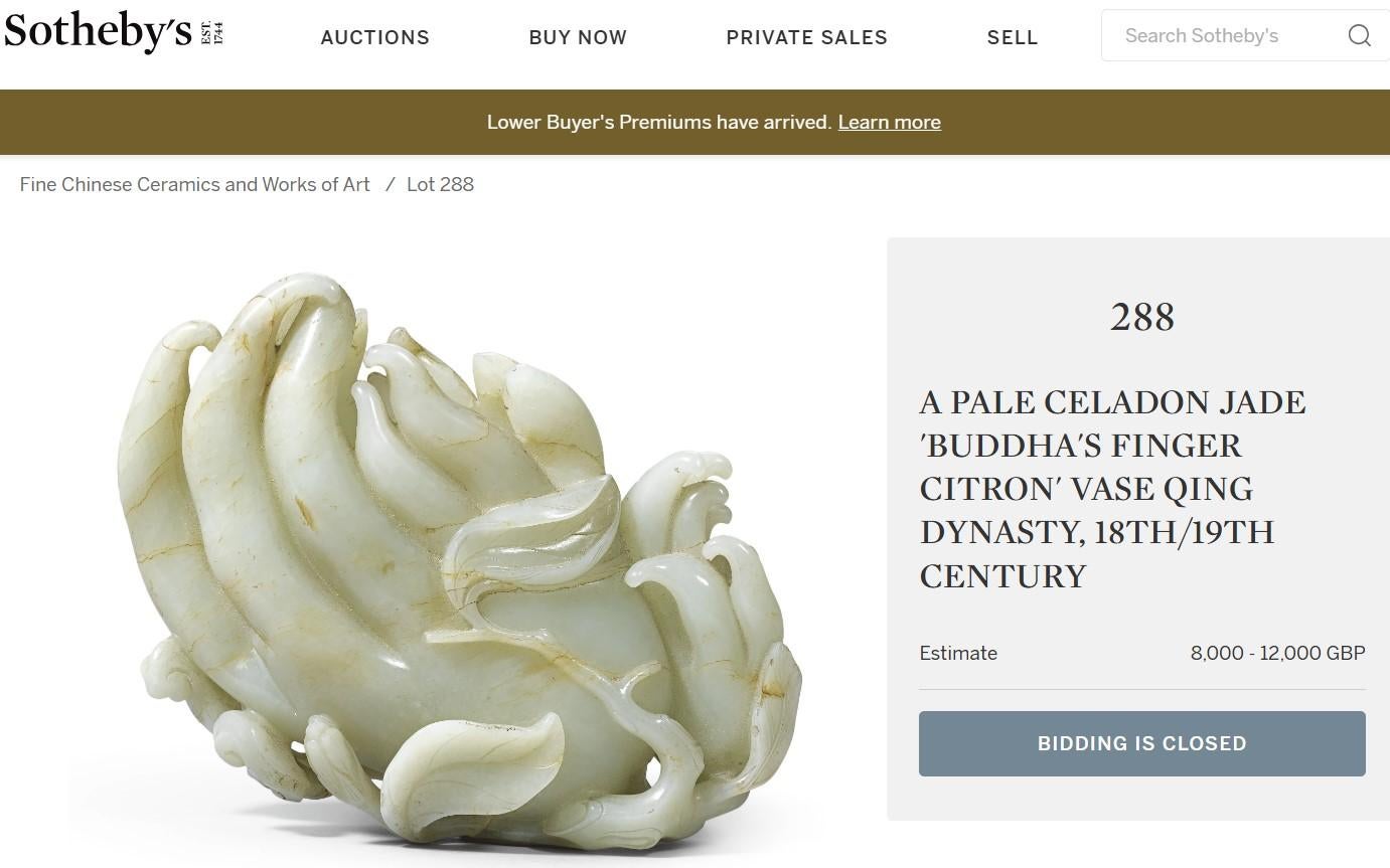 Soft Celadon Jade 'Buddha's Hand' Citron Fingers Pendant 3