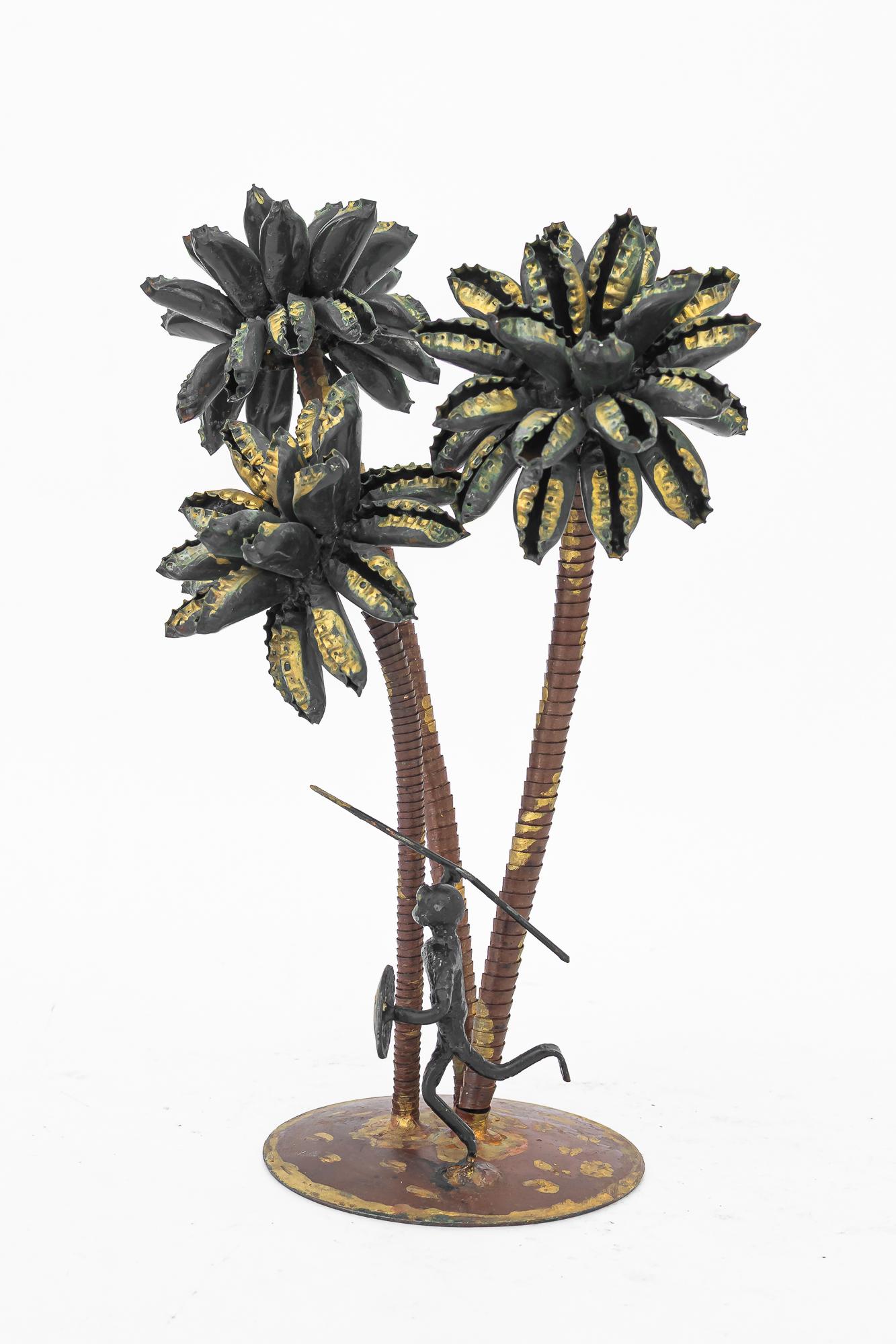 A palm scene made of iron and Bottle caps ( handwork ) vienna around 1970s In Good Condition For Sale In Wien, AT