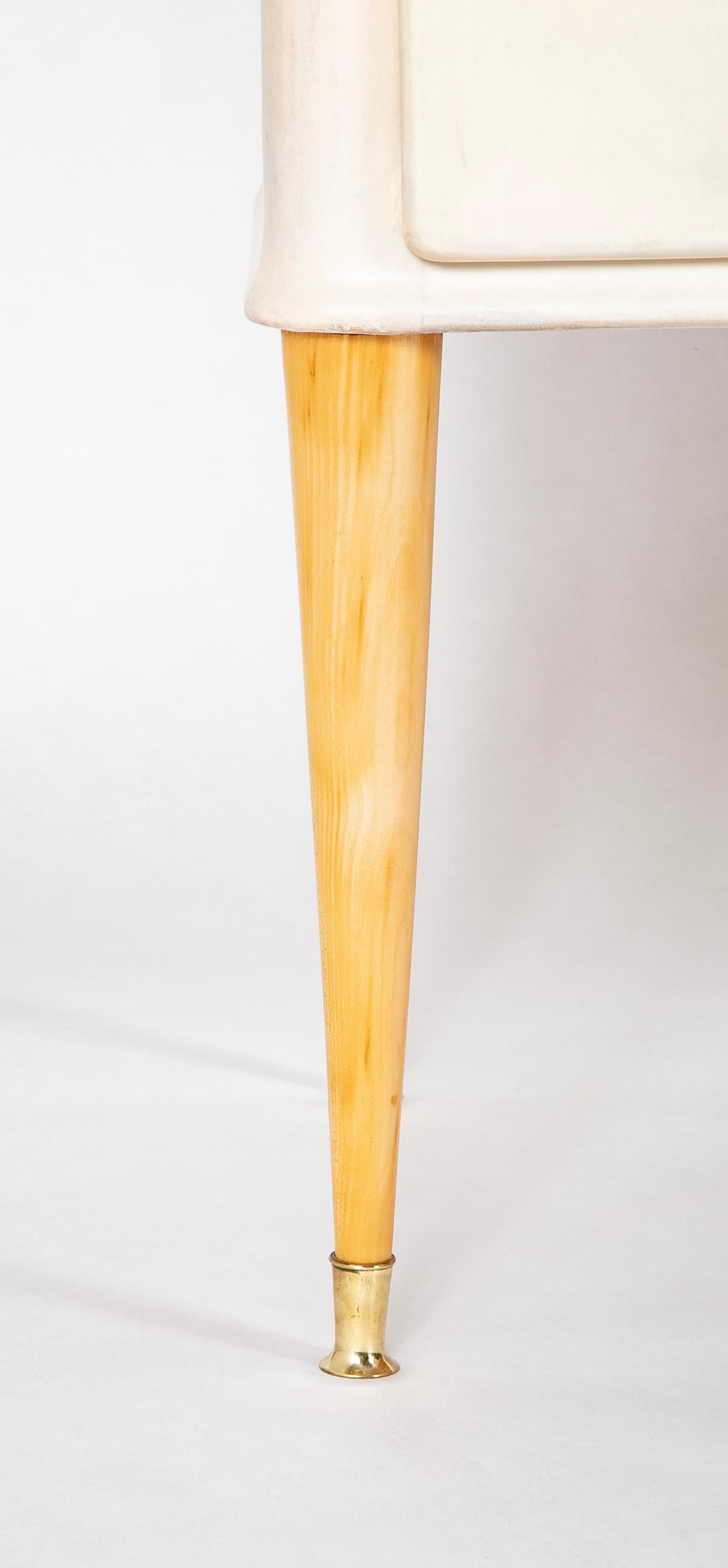 Crédence blond Paolo Buffa avec plateau en miroir rose Bon état - En vente à Stamford, CT
