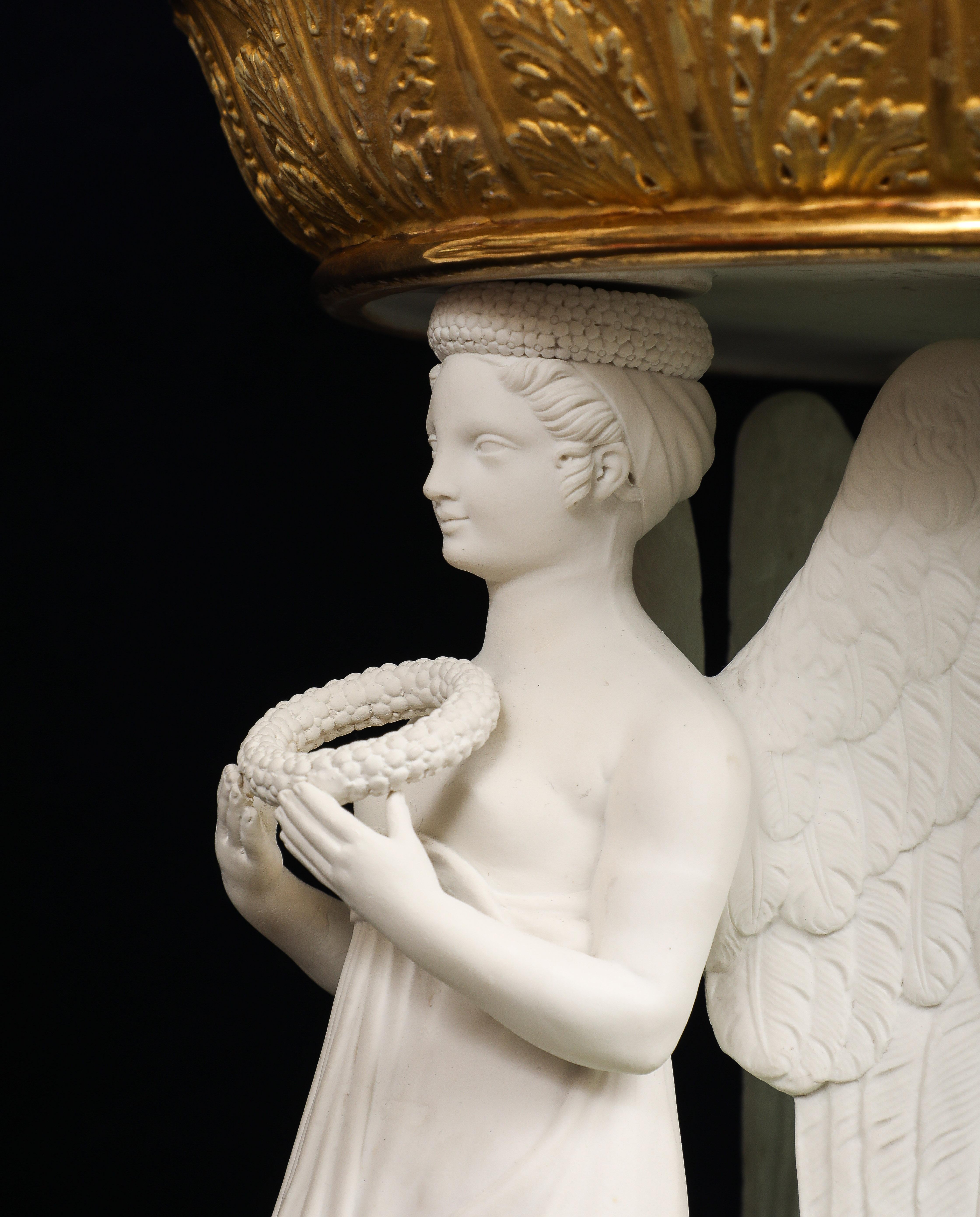 Porcelaine Centre de table réticulé figuratif en biscuit de porcelaine de Paris, doré & Greene Ground en vente