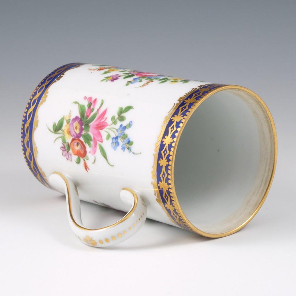 19th Century Paris Porcelain Mug, 1870