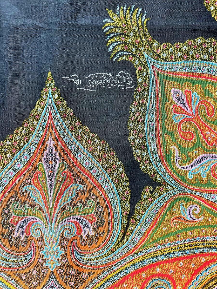 A Parisian cashmere Paisley shawl signed Emile-Frédéric Hébert Circa 1865/1870 3