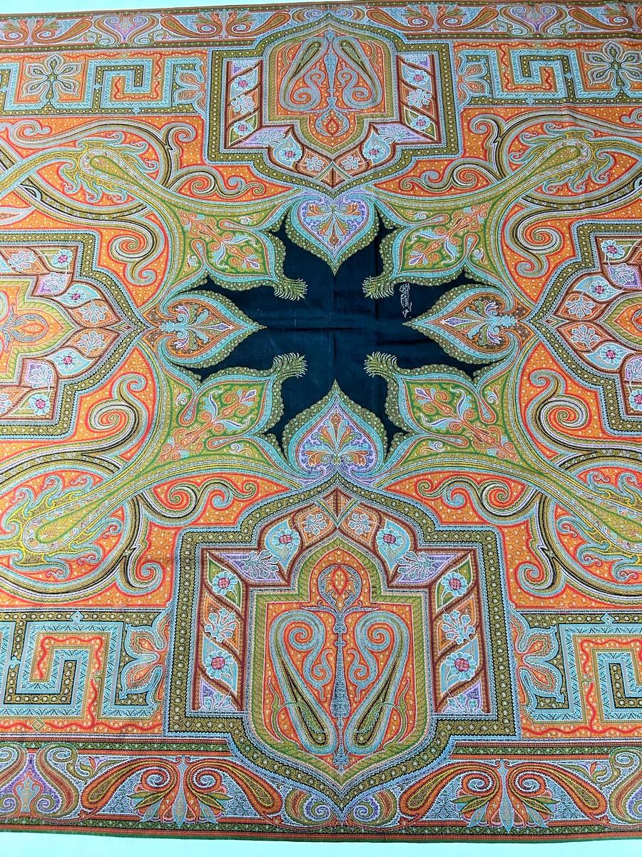 A Parisian cashmere Paisley shawl signed Emile-Frédéric Hébert Circa 1865/1870 4