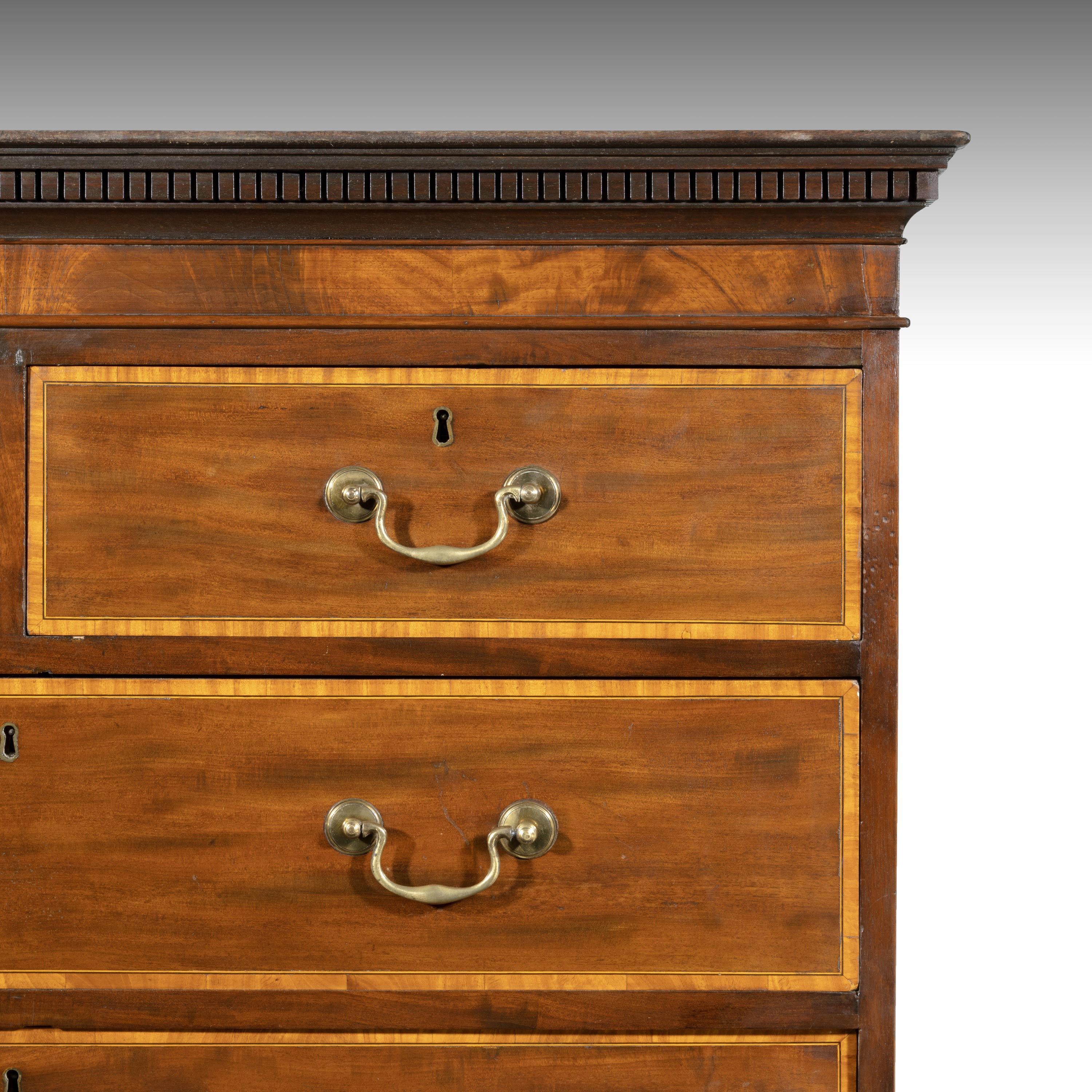 18th Century Particularly Fine George III Period Chest on Chest