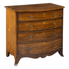 Particularly Good George III Period Bow-Fronted Chest of Drawers
