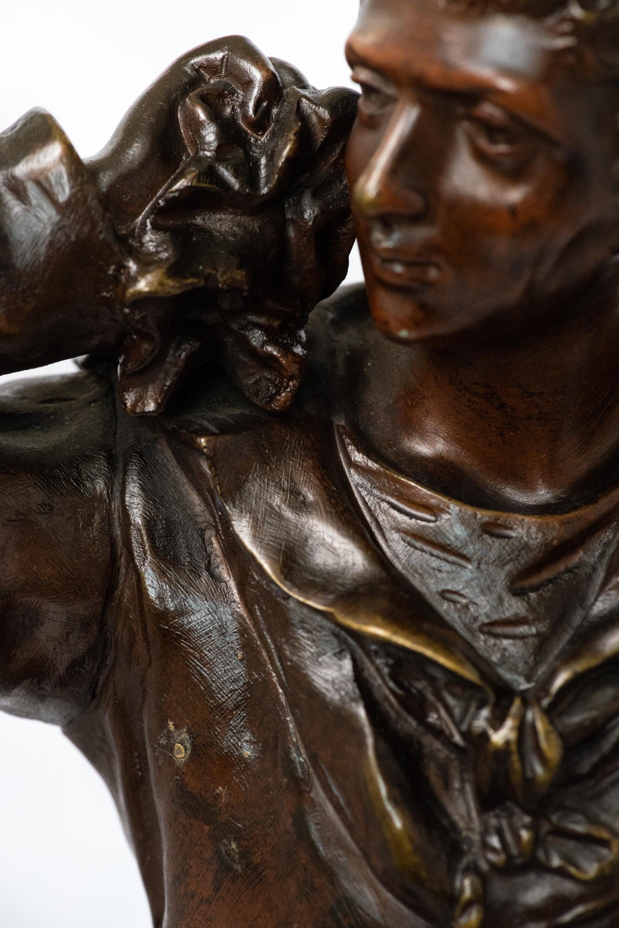 Figura di Marin in bronzo patinato, secondo l'originale di Charles Anfrie in vendita 4
