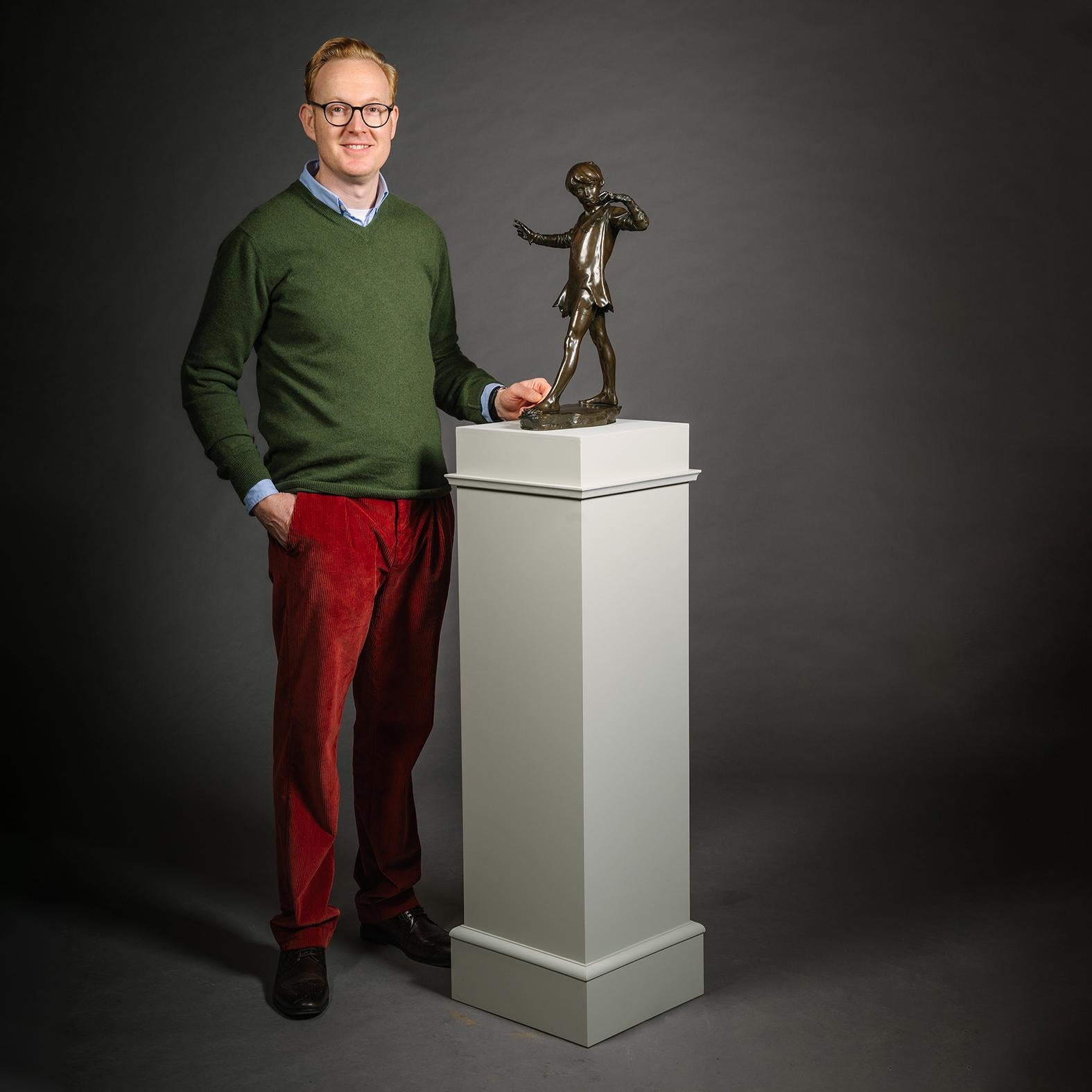 Figura in bronzo patinato di 'Peters Pan', di Sir George James Frampton in vendita 5