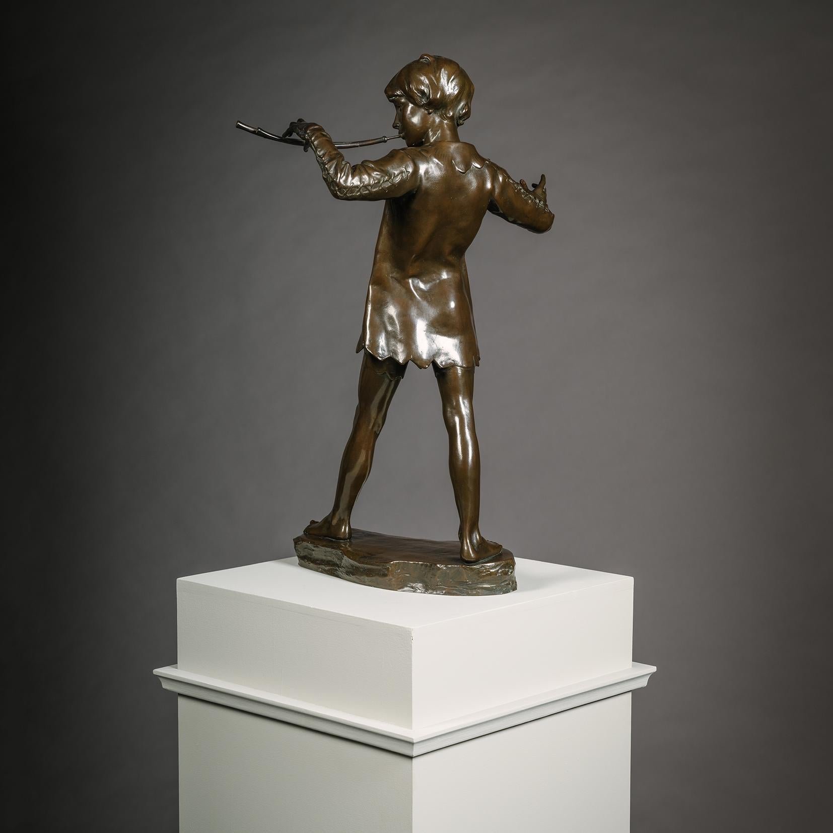 Inizio XX secolo Figura in bronzo patinato di 'Peters Pan', di Sir George James Frampton in vendita