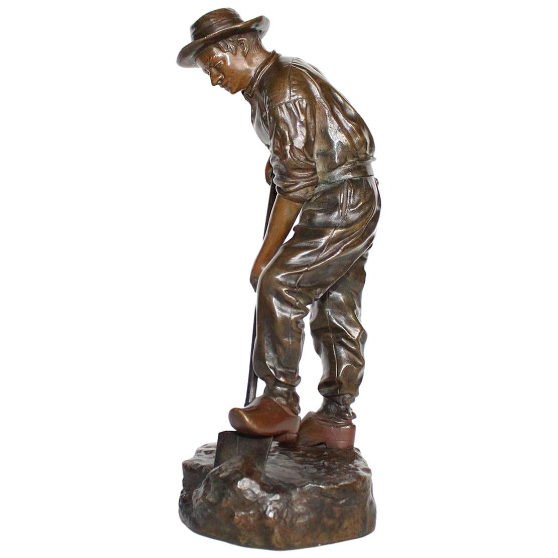 Sculpture en bronze patiné de Jean Garnier, signée J. Garner sur la base, vers 1890