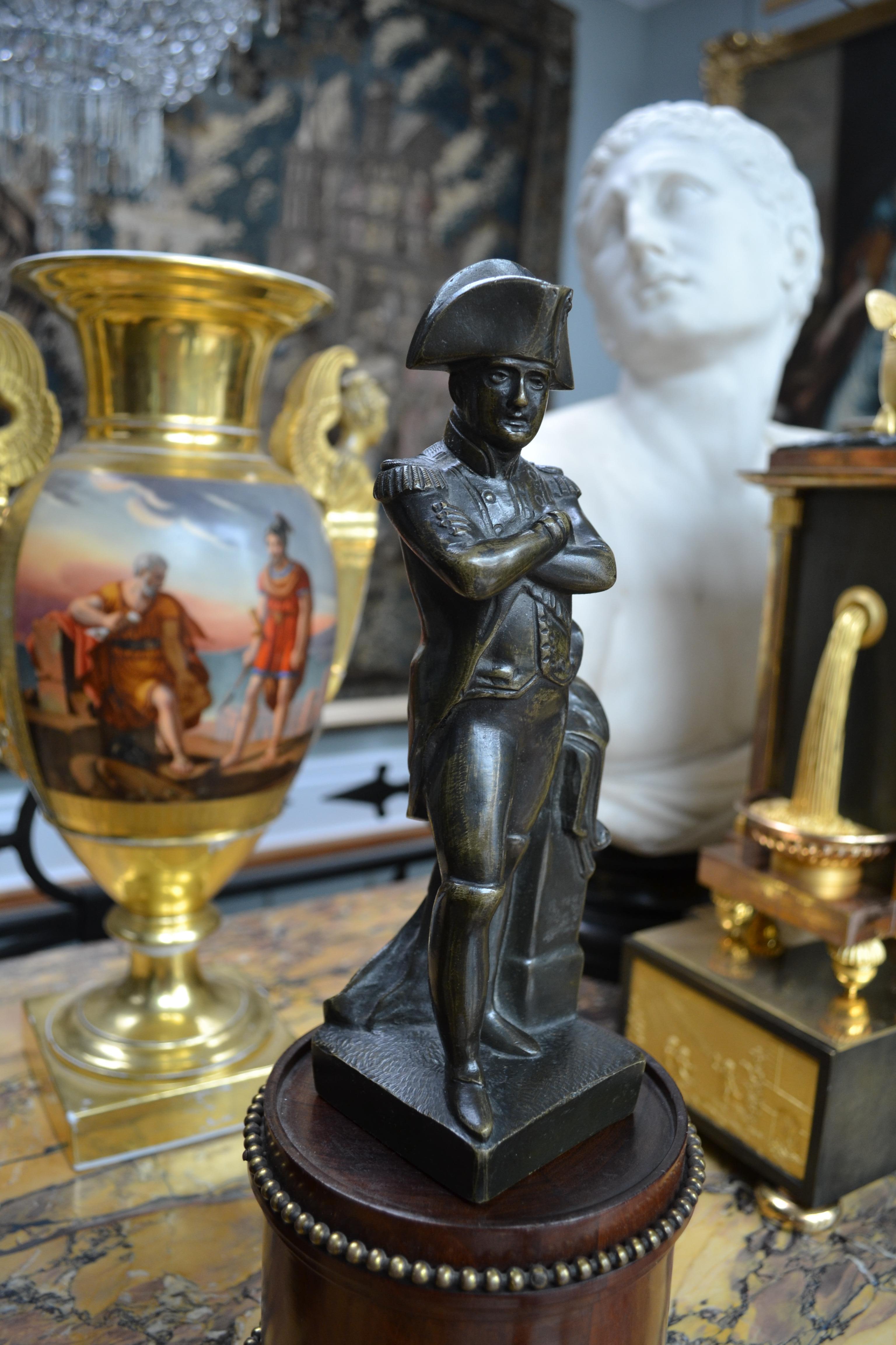Bronzo A  Scultura in bronzo patinato di Napoleone dopo Guillemin in vendita