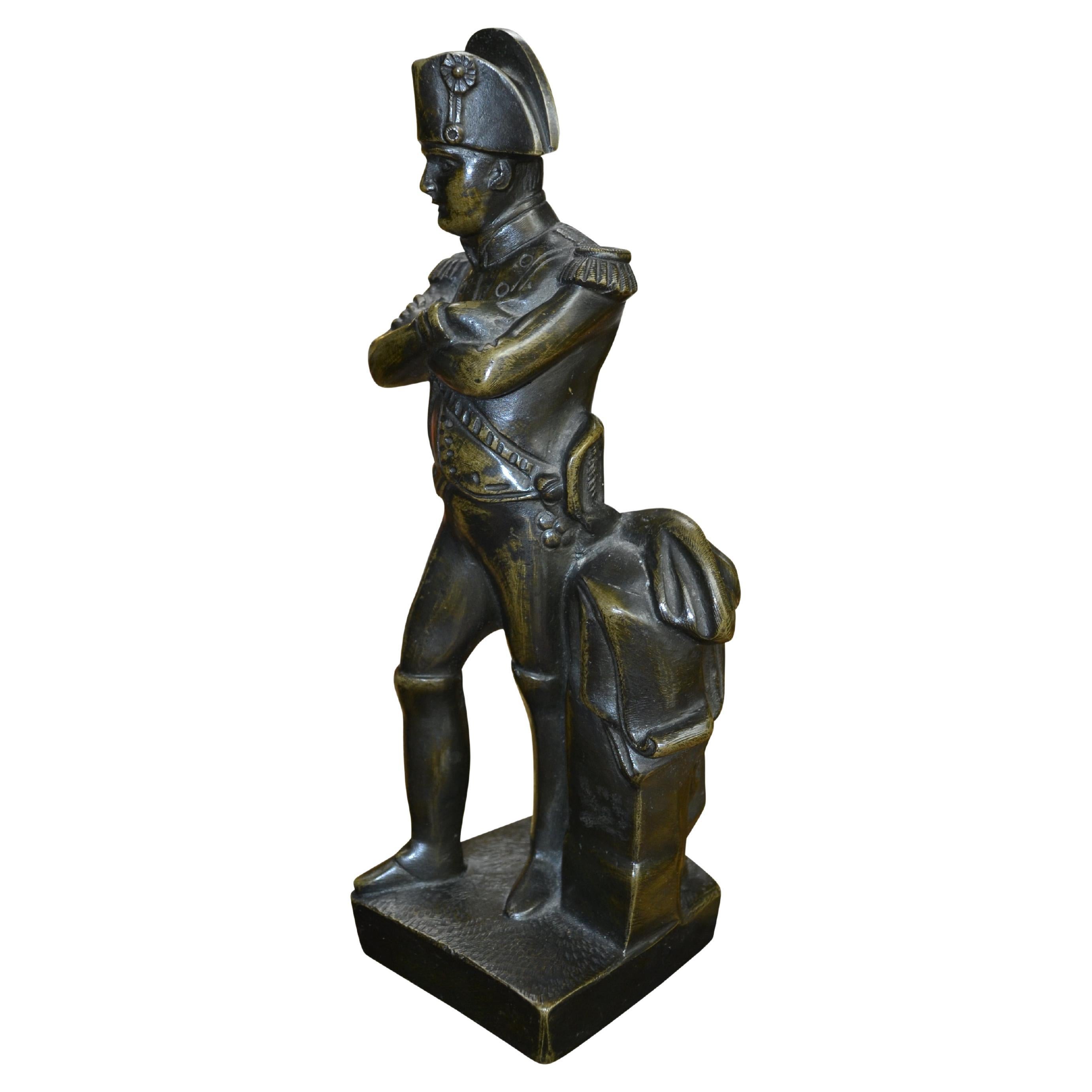 A  Patinierte Bronzeskulptur von Napoleon nach Guillemin