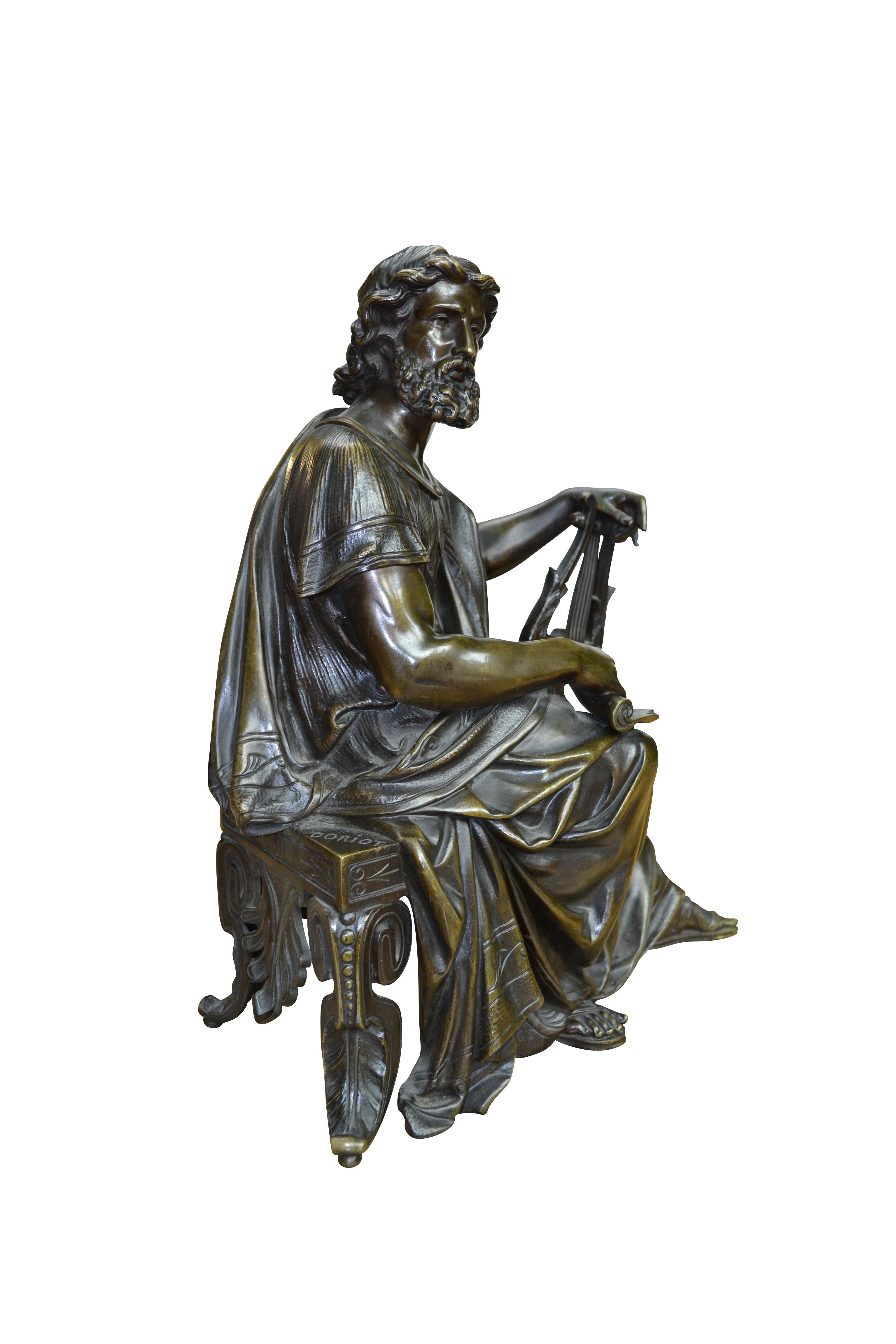 Neoclassico Una statua in bronzo patinato  di uno studioso classico seduto, firmato  Doriot in vendita