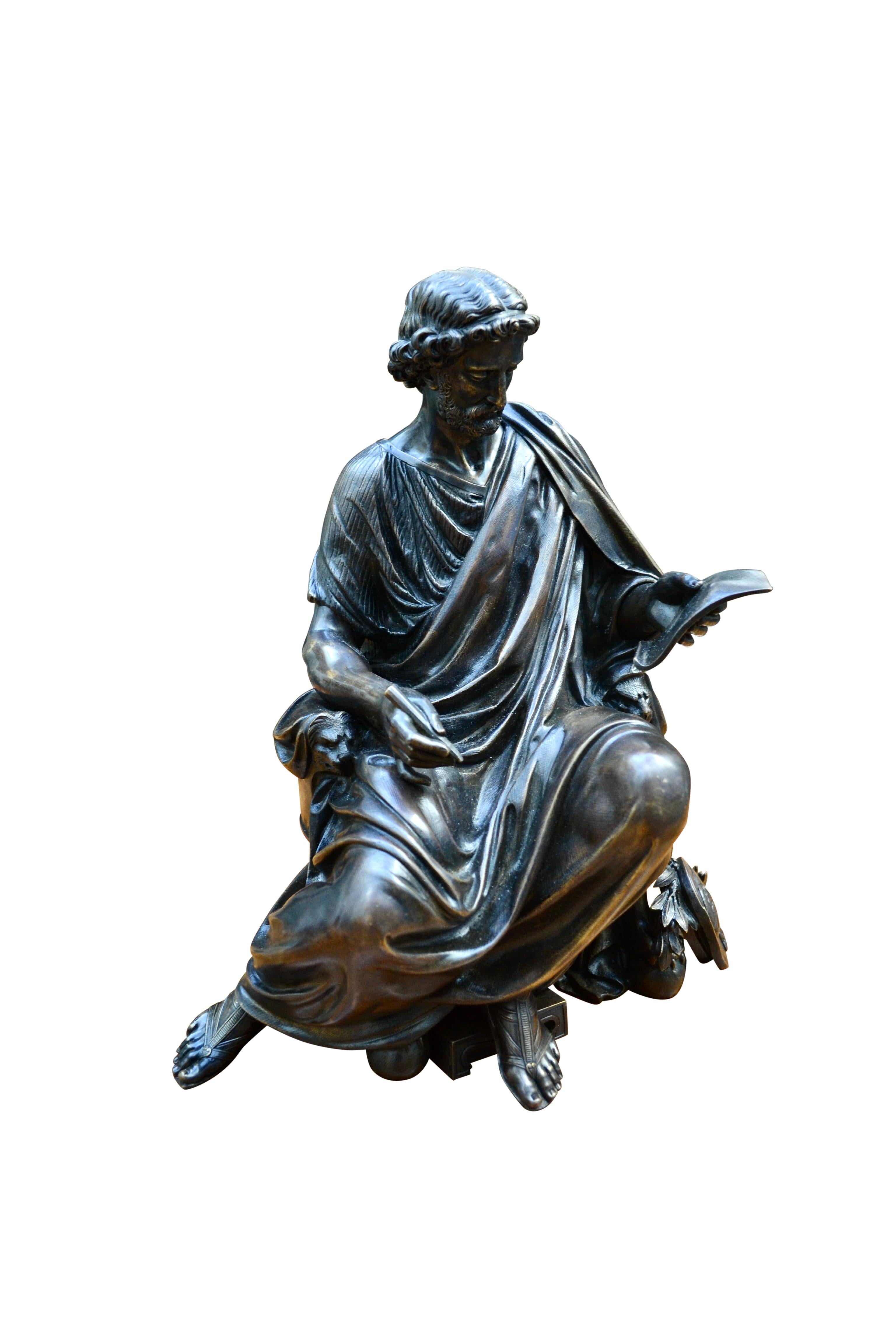Patinierte Bronzestatue eines sitzenden Menschen  Griechisch  Gelehrter signiert Moreau (19. Jahrhundert) im Angebot