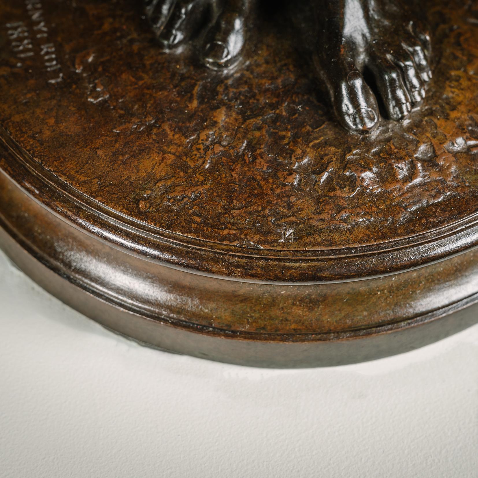 Estatua de bronce patinado de Teucro, por Sir William Hamo Thornycroft en venta 5