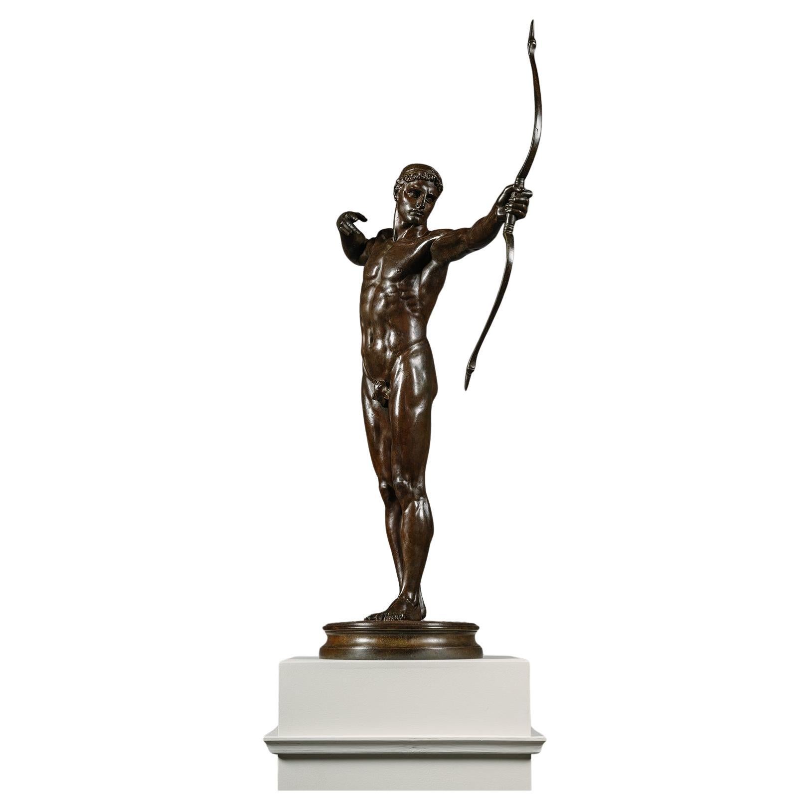 Estatua de bronce patinado de Teucro, por Sir William Hamo Thornycroft en venta