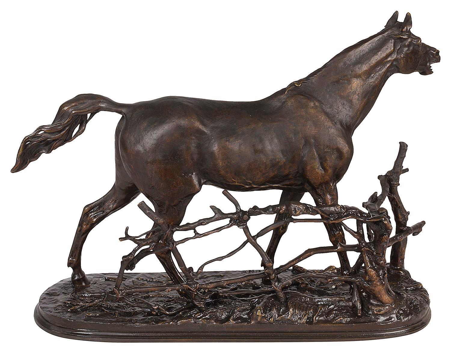 Patiné Étude d'un cheval en bronze patiné signée P J Mene en vente