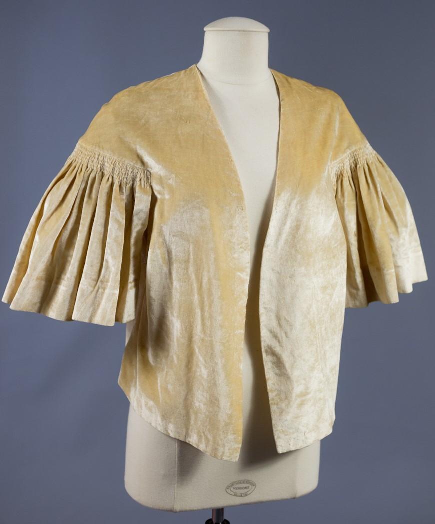 Boléro de soirée en velours pêche style Lanvin Circa 1930/1940 Pour femmes en vente
