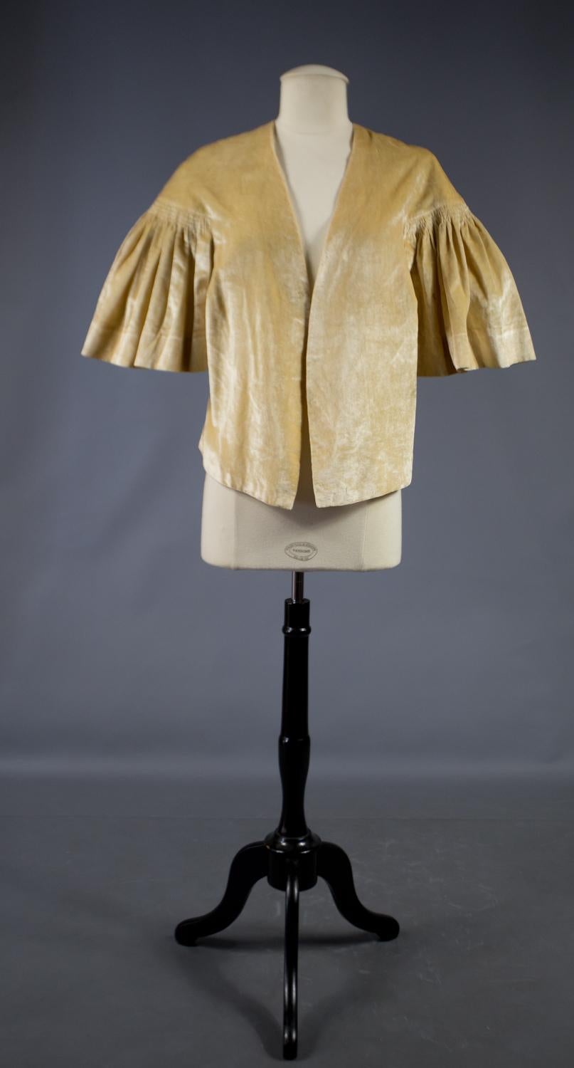 Boléro de soirée en velours pêche style Lanvin Circa 1930/1940 en vente 3