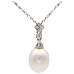 Pearl and Diamond Pendant/Necklace
