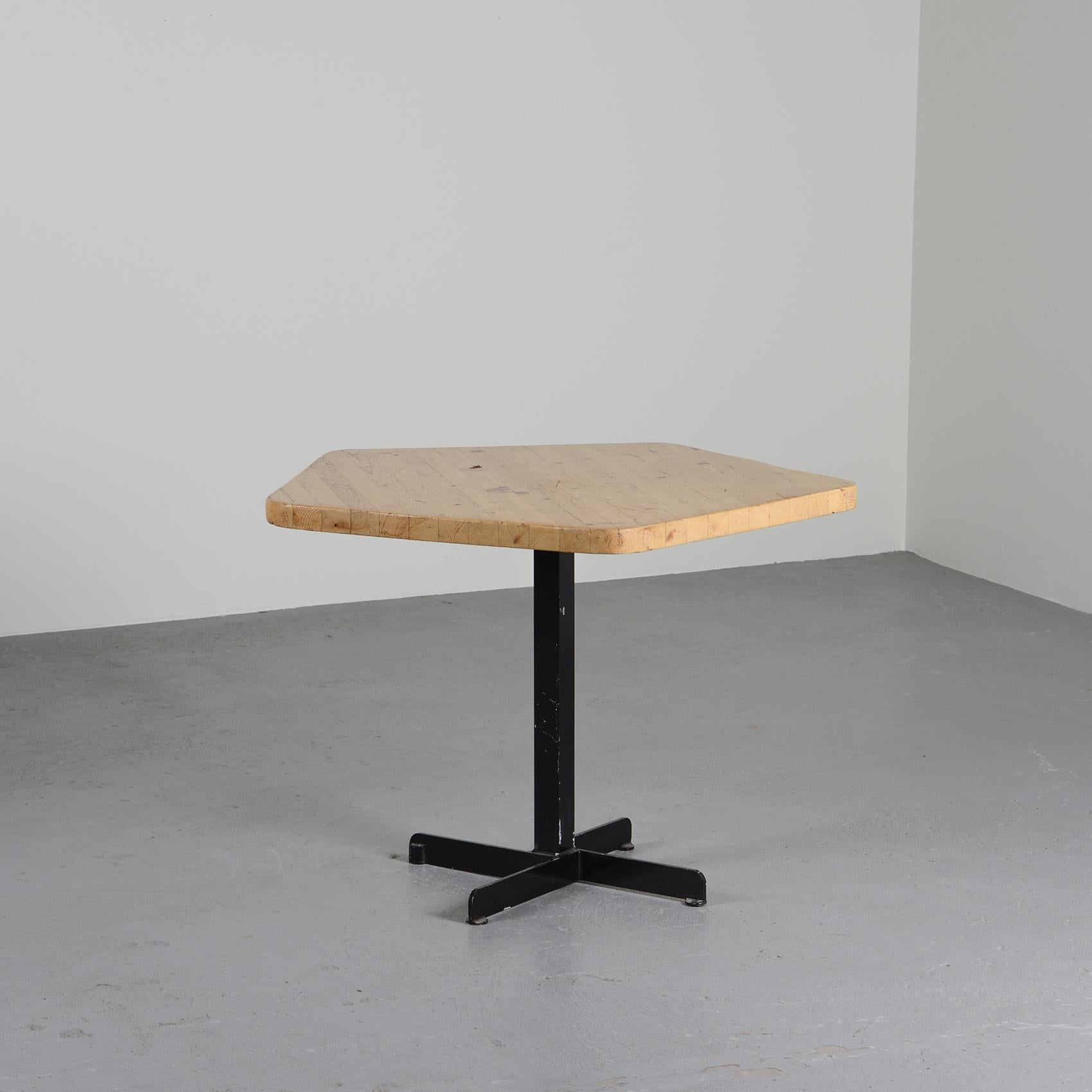 Pentagonal Table by Charlotte Perriand for Les Arcs, circa 1973 1