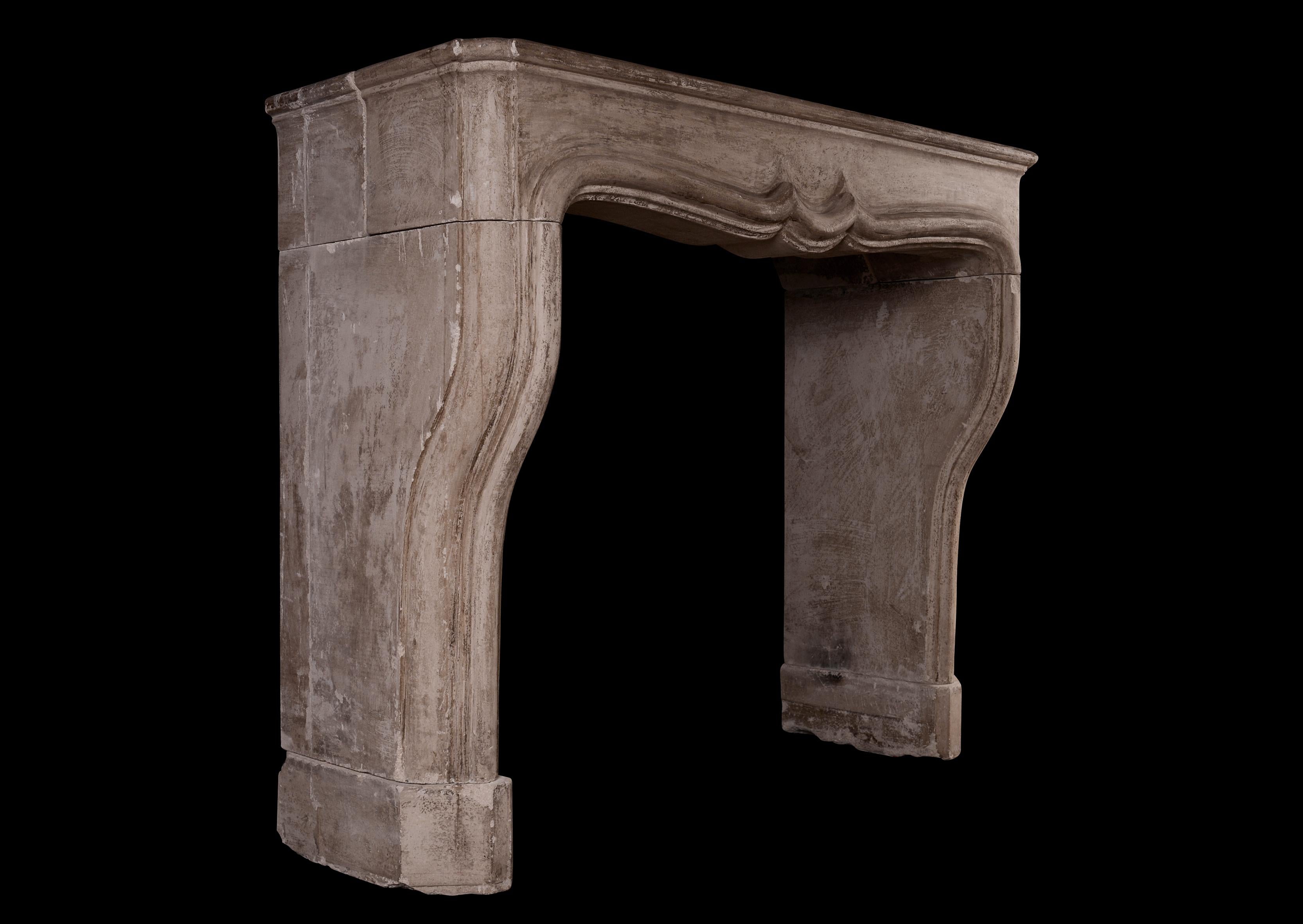 Period 18th Century French Louis XIV Stone Fireplace In Good Condition For Sale In London, GB