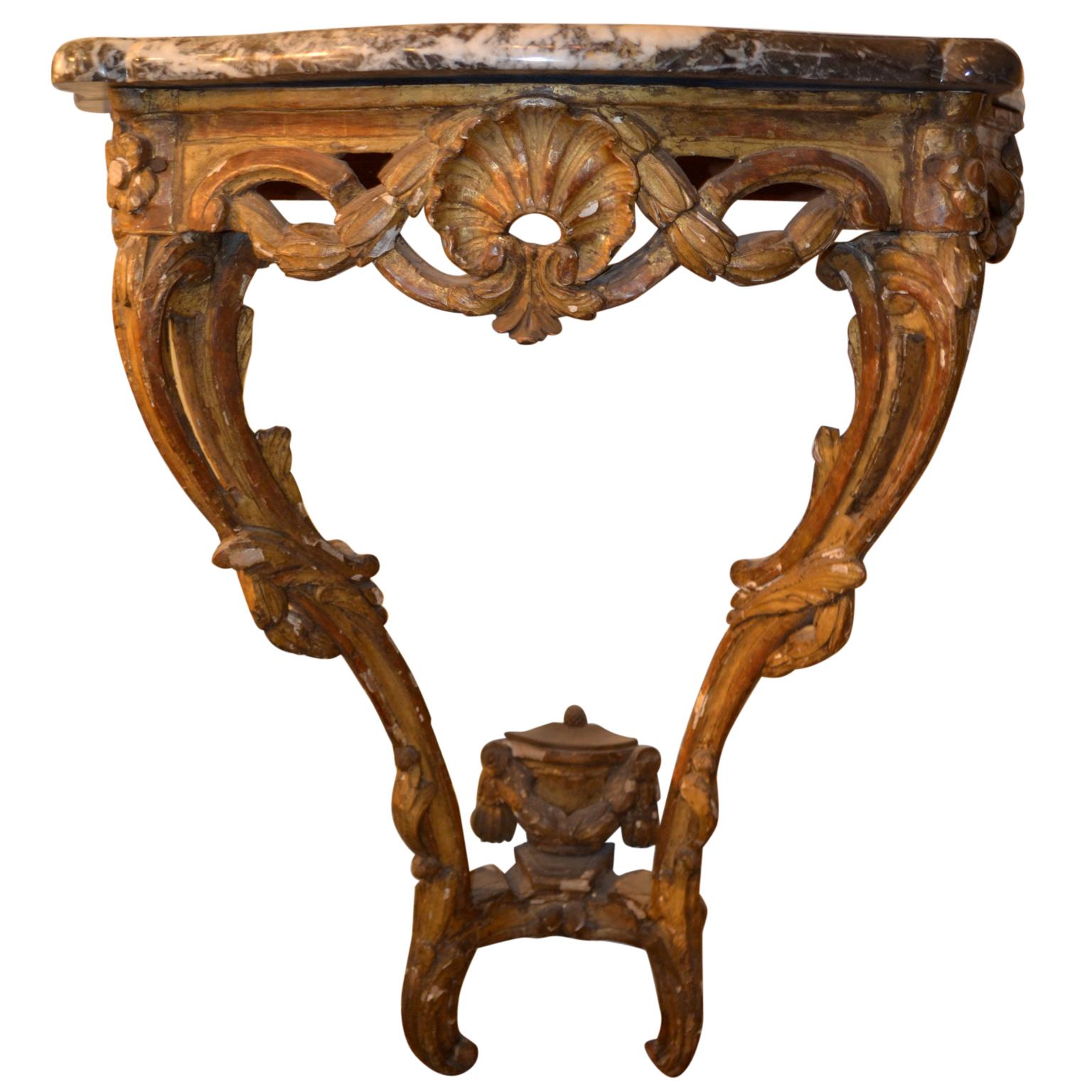 Period 18th Century Louis XV Carved Giltwood Console and Mirror In Good Condition For Sale In Vancouver, British Columbia