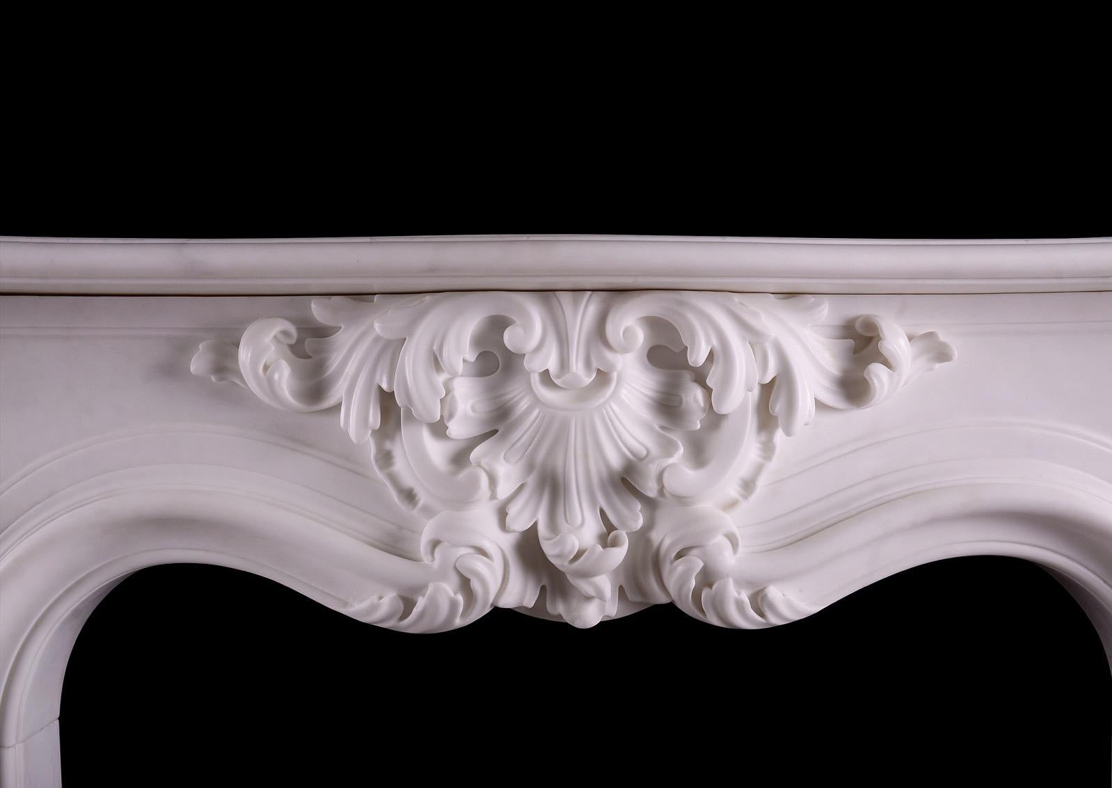 Period Regency Statuary Marble Fireplace In Good Condition For Sale In London, GB