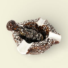 Aschenbecher "Stößel und Mörser" von Marius Giuge.